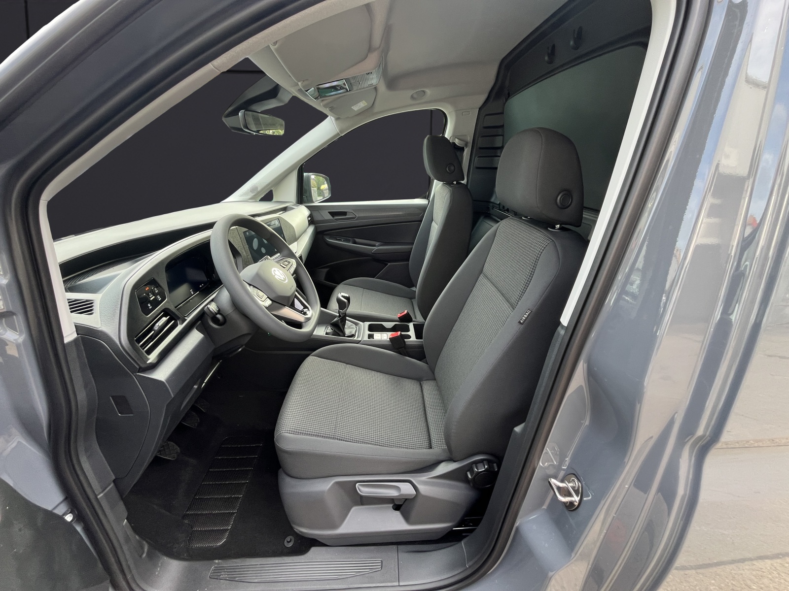 Fahrzeugabbildung Volkswagen Caddy Kasten TDI KLIMA PDC GRA VORB. AHK