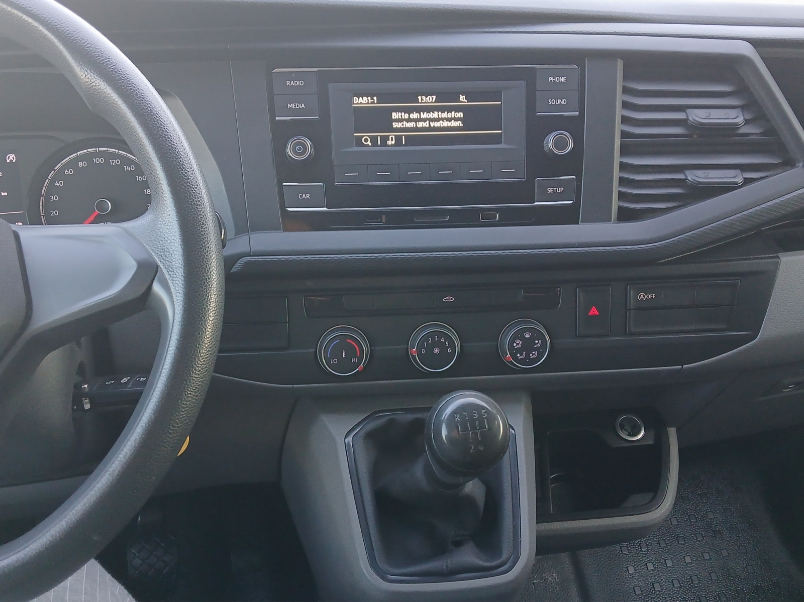 Fahrzeugabbildung Volkswagen T6 Transporter T6.1 TDI Kasten EcoProfi AHK Klima DAB