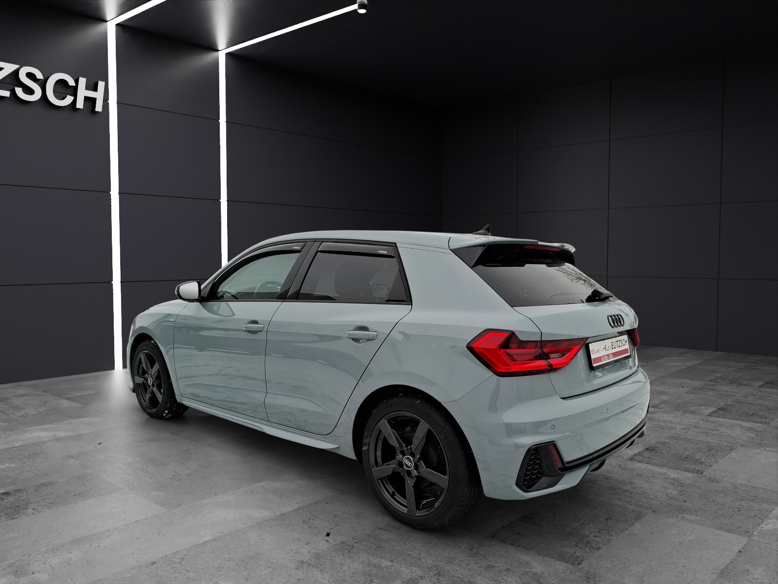 Fahrzeugabbildung Audi A1 Sportback 25 TFSI S-line black S-tronic LED AVC APP GRA PDC SH