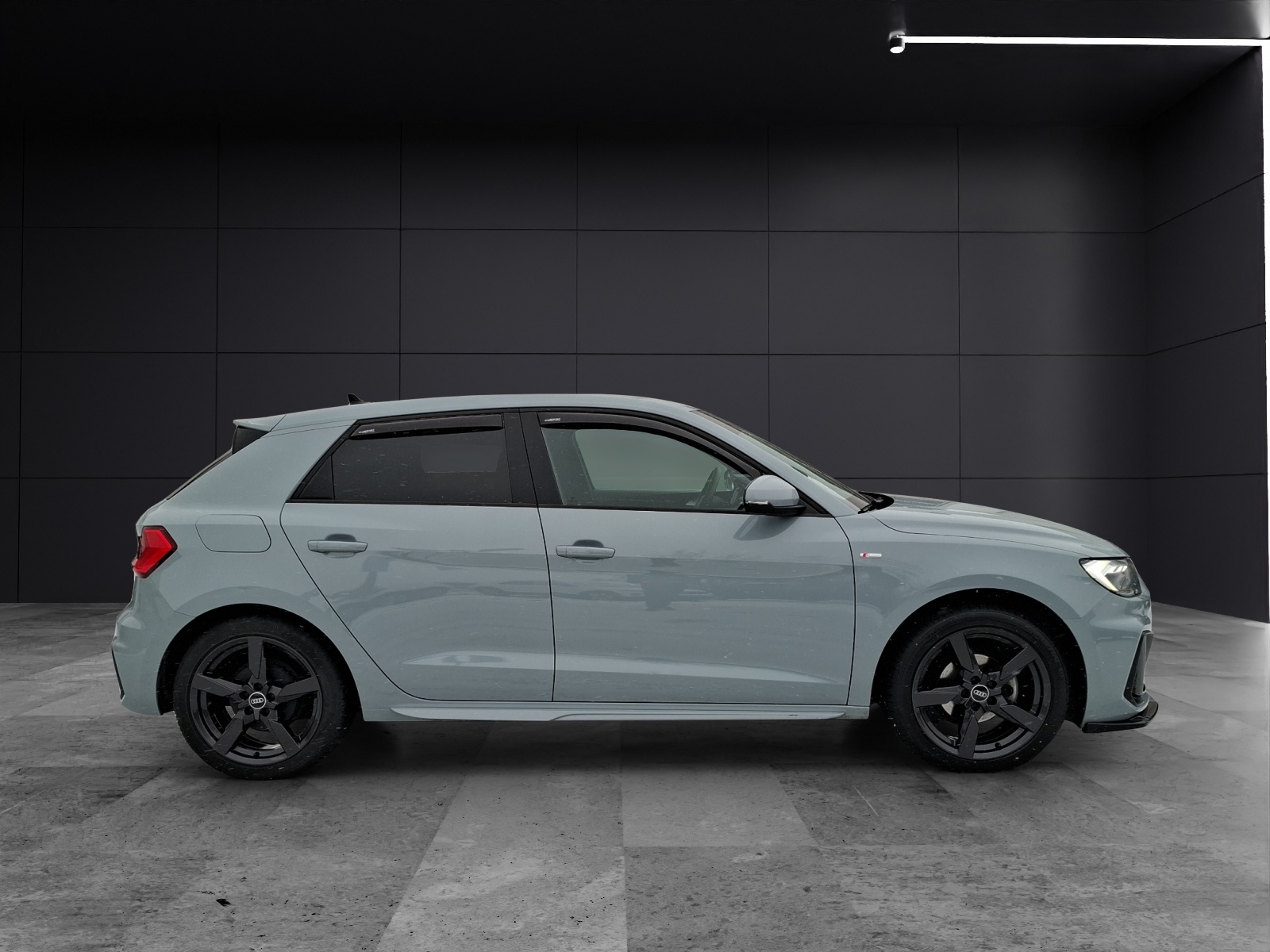 Fahrzeugabbildung Audi A1 Sportback 25 TFSI S-line black S-tronic LED AVC APP GRA PDC SH