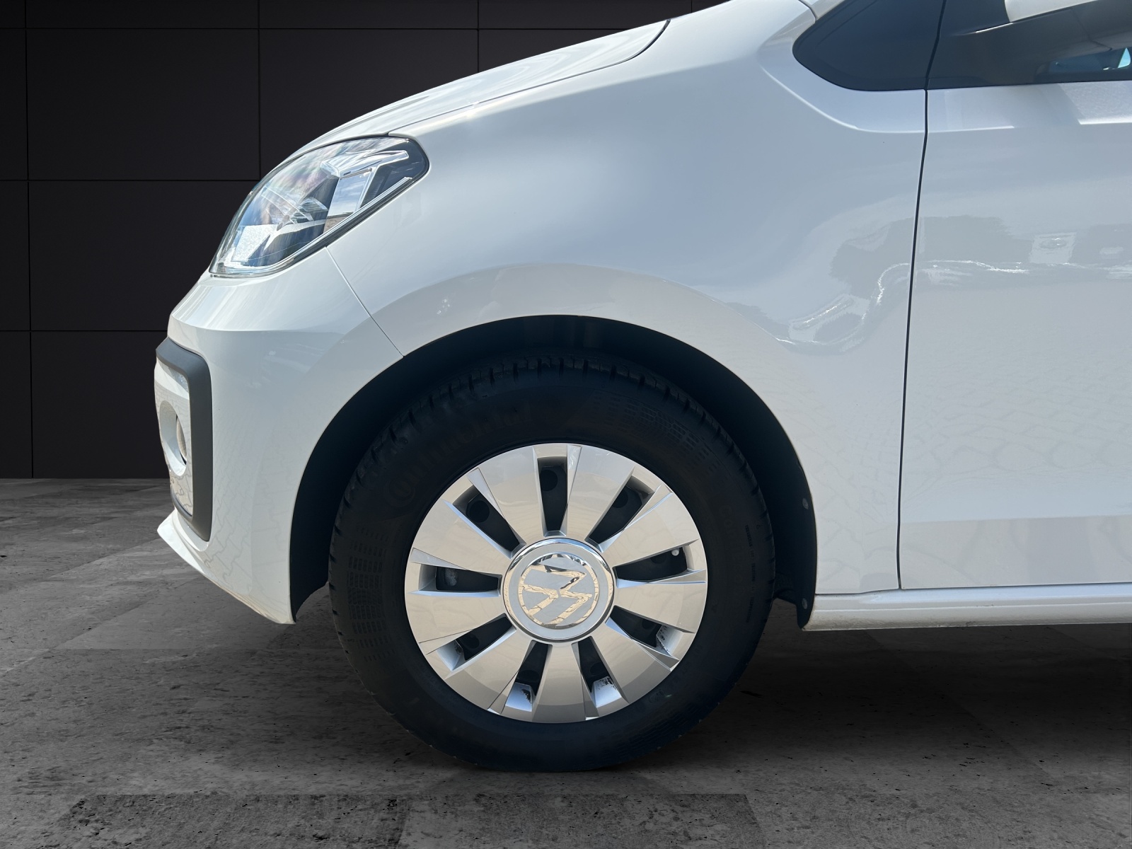 Fahrzeugabbildung Volkswagen up! SHZ RFK PDC GRA