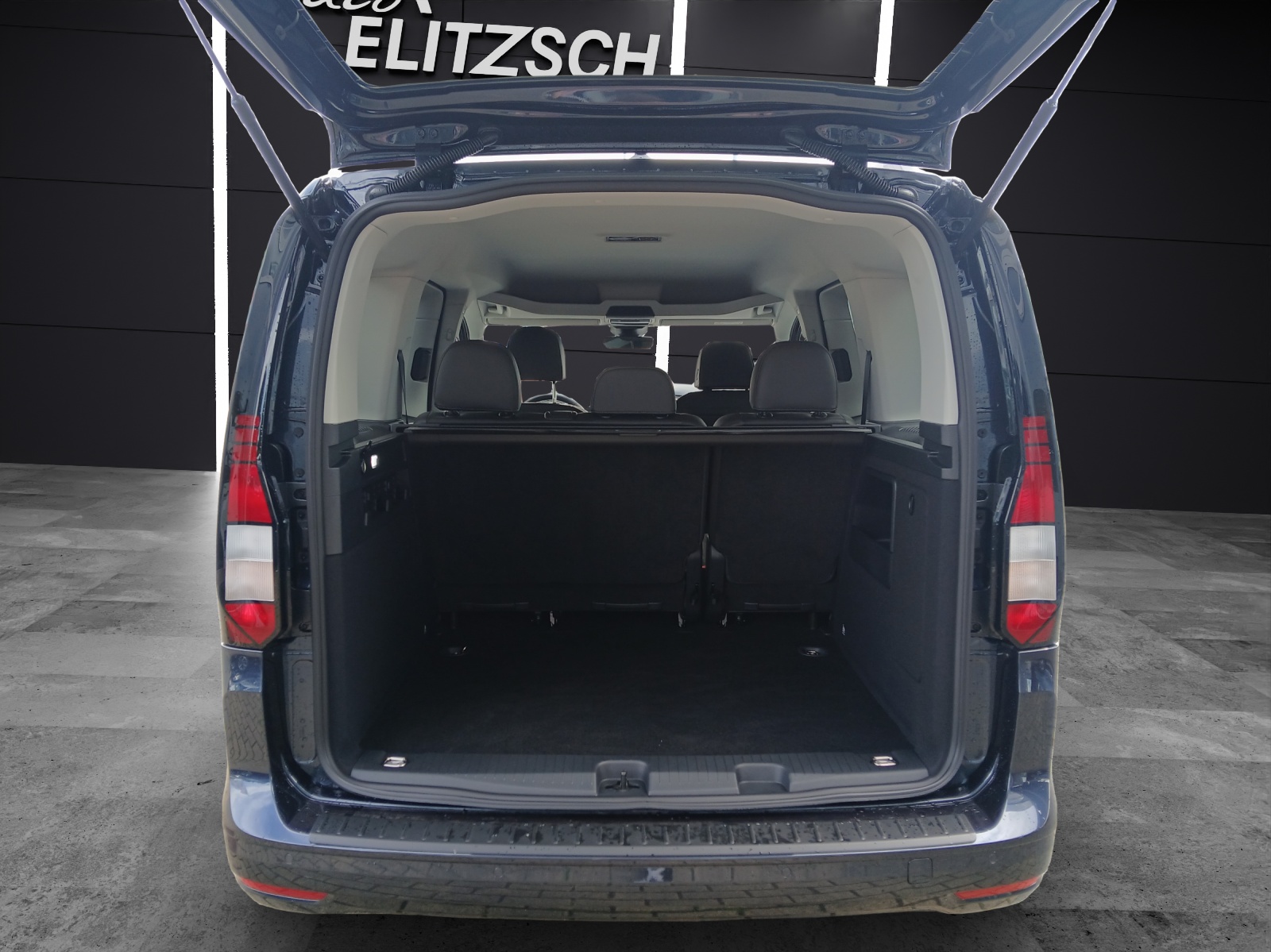 Fahrzeugabbildung Volkswagen Caddy TSI Life 7-DSG GRA SITZH. LED ACC