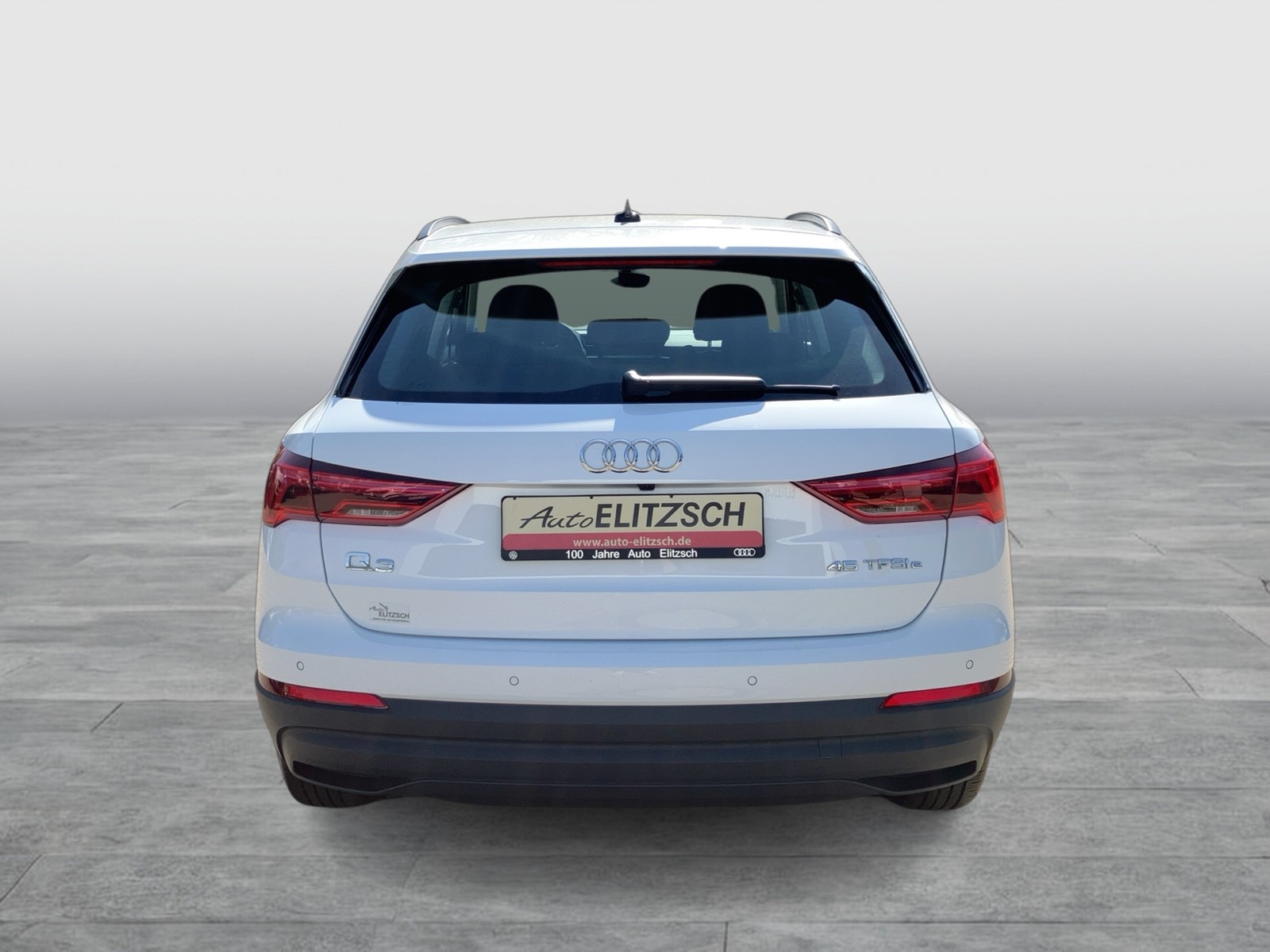 Fahrzeugabbildung Audi Q3 45 TFSIe S tronic LED Navi ACC AVC RFK SH