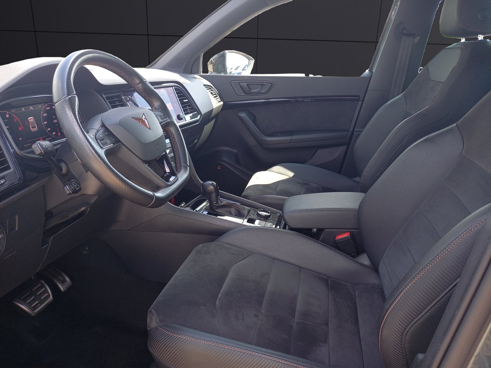 Fahrzeugabbildung CUPRA Ateca 4Drive 2.0 TSI DSG ACC KAMERA LED