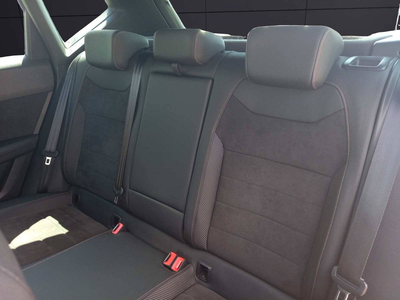 Fahrzeugabbildung CUPRA Ateca 4Drive 2.0 TSI DSG ACC KAMERA LED