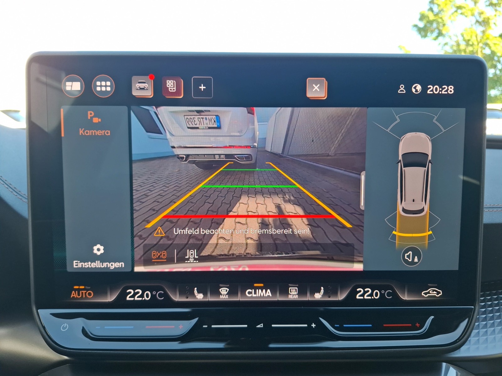 Fahrzeugabbildung CUPRA Leon ST eTSI DSG LED CarPlay ACC RFK SH 18