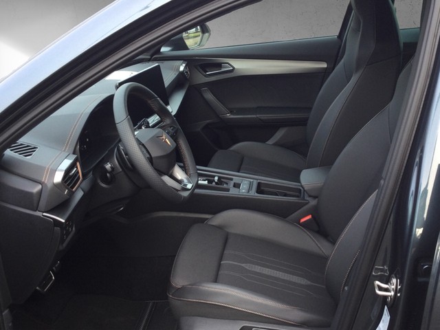 Fahrzeugabbildung CUPRA Formentor TSI VZ DSG 4Drive DAB MatrixLED Navi