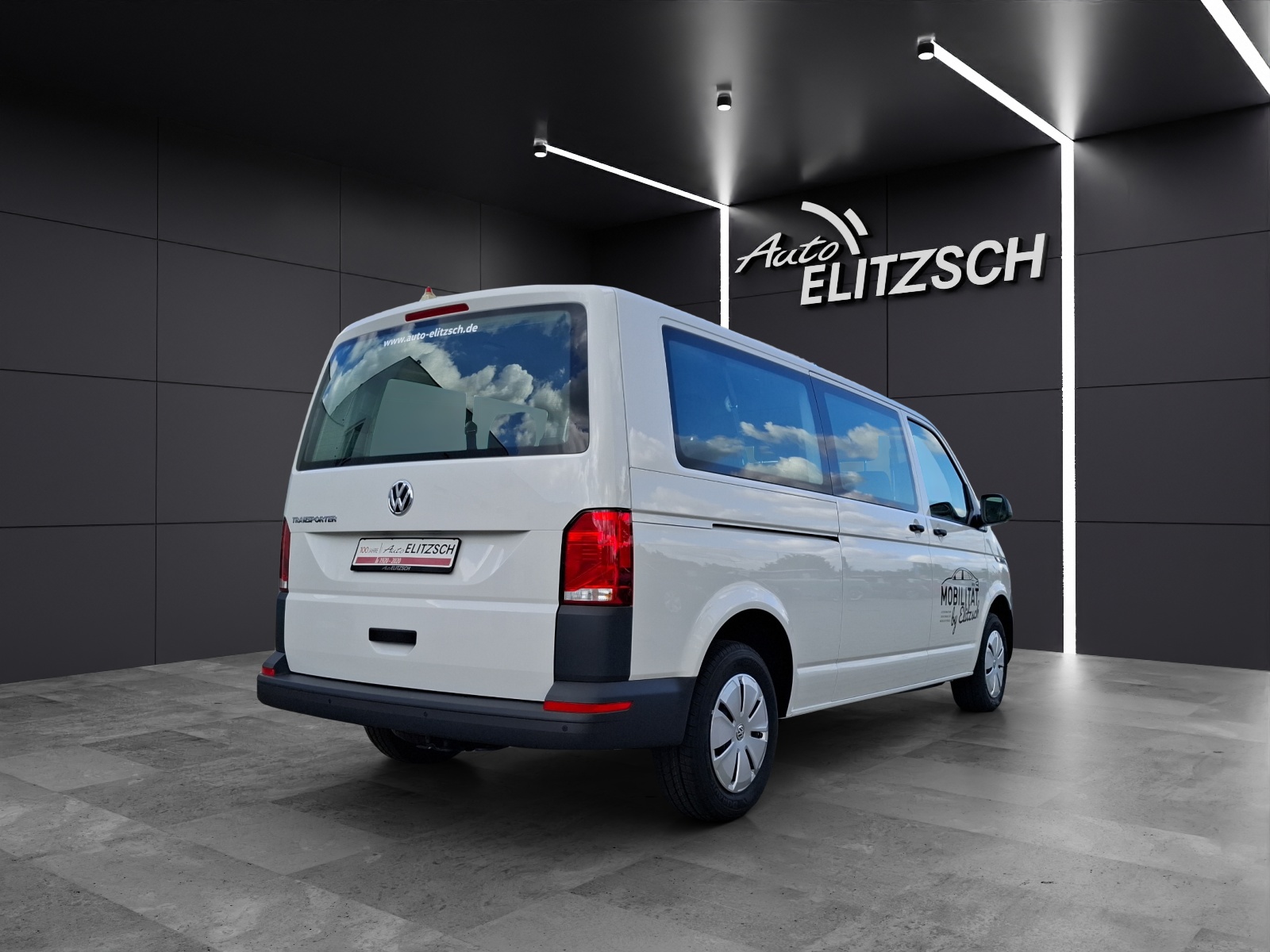 Fahrzeugabbildung Volkswagen T6 Kombi T6.1 TDI 9 Sitzer LR Klima, PDC, AHK Vorb.