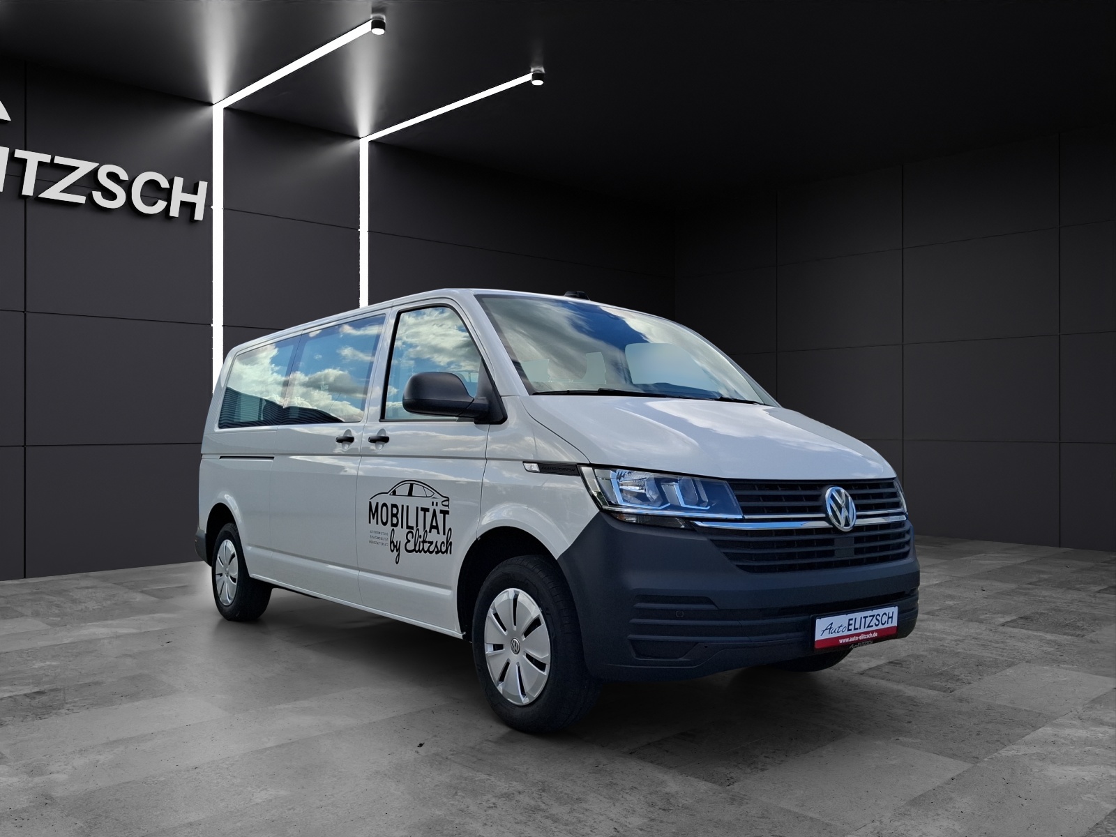 Fahrzeugabbildung Volkswagen T6 Kombi T6.1 TDI 9 Sitzer LR Klima, PDC, AHK Vorb.