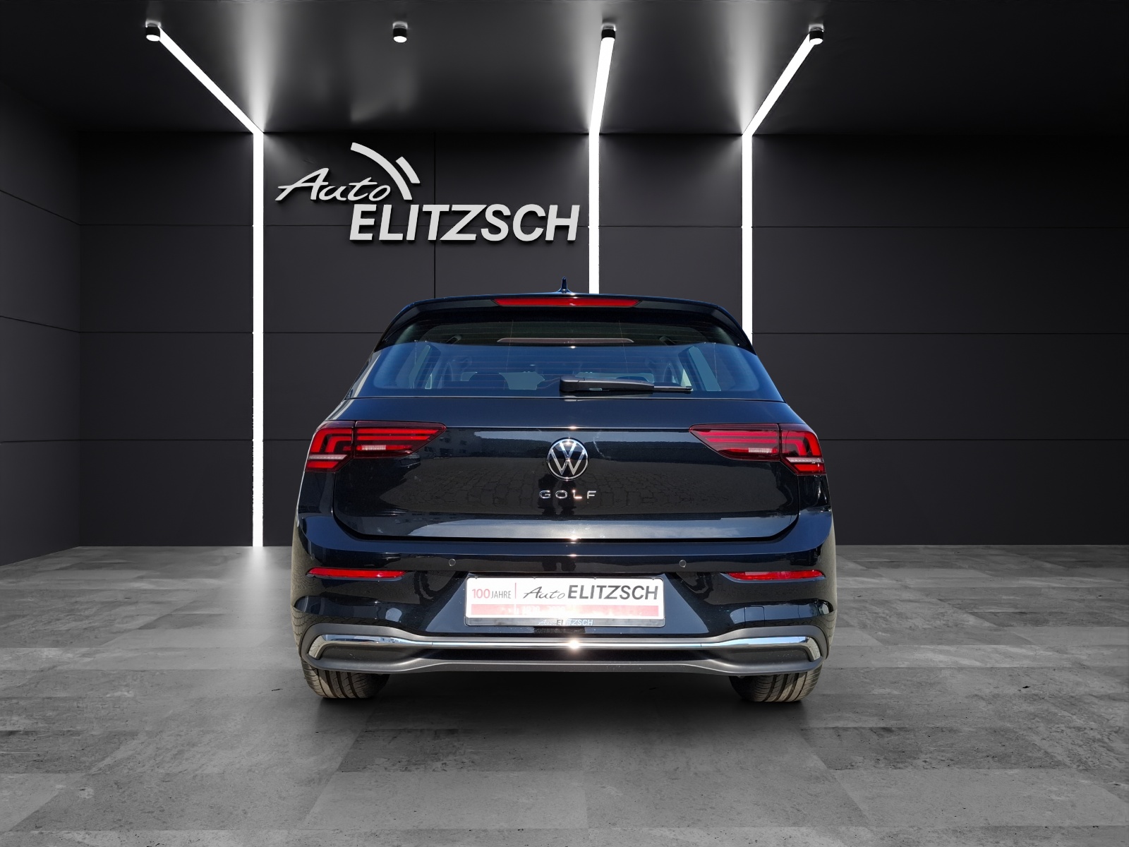 Fahrzeugabbildung Volkswagen Golf VIII 1.5l TSI Style LED-Plus HuD