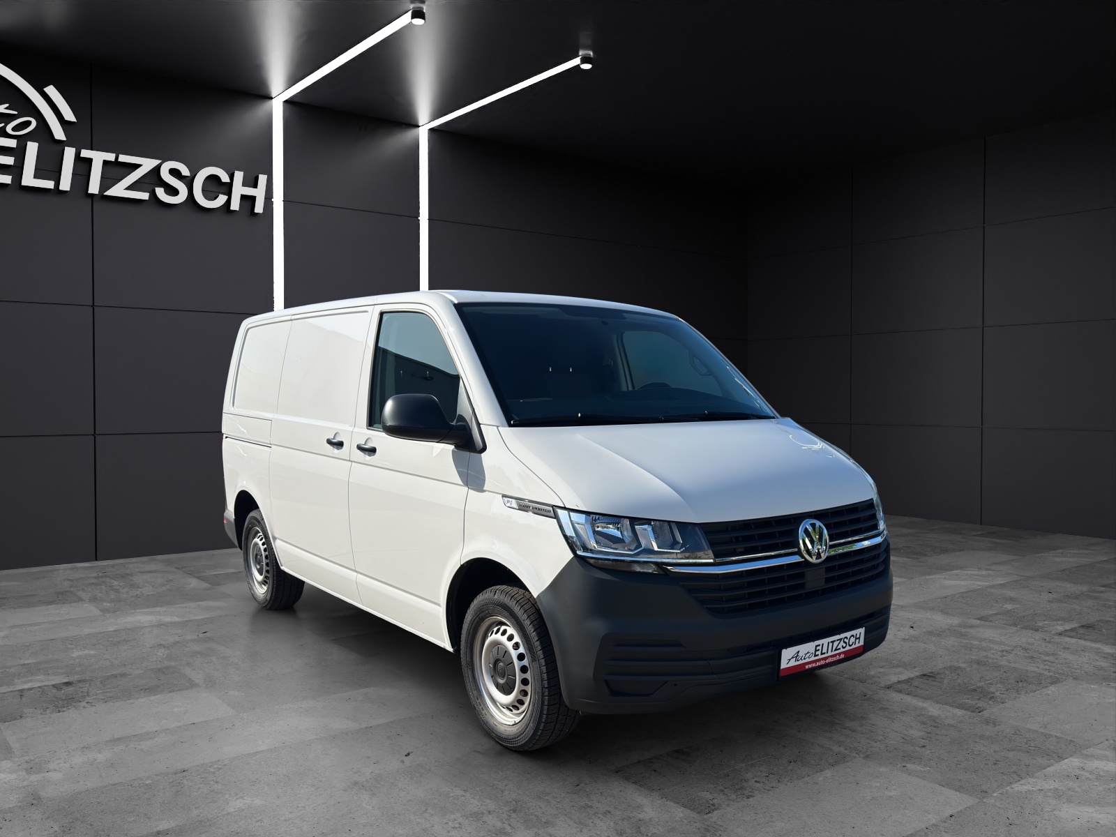 Fahrzeugabbildung Volkswagen T6 Transporter T6.1 TDI Kasten STH PDC DAB+ Klima