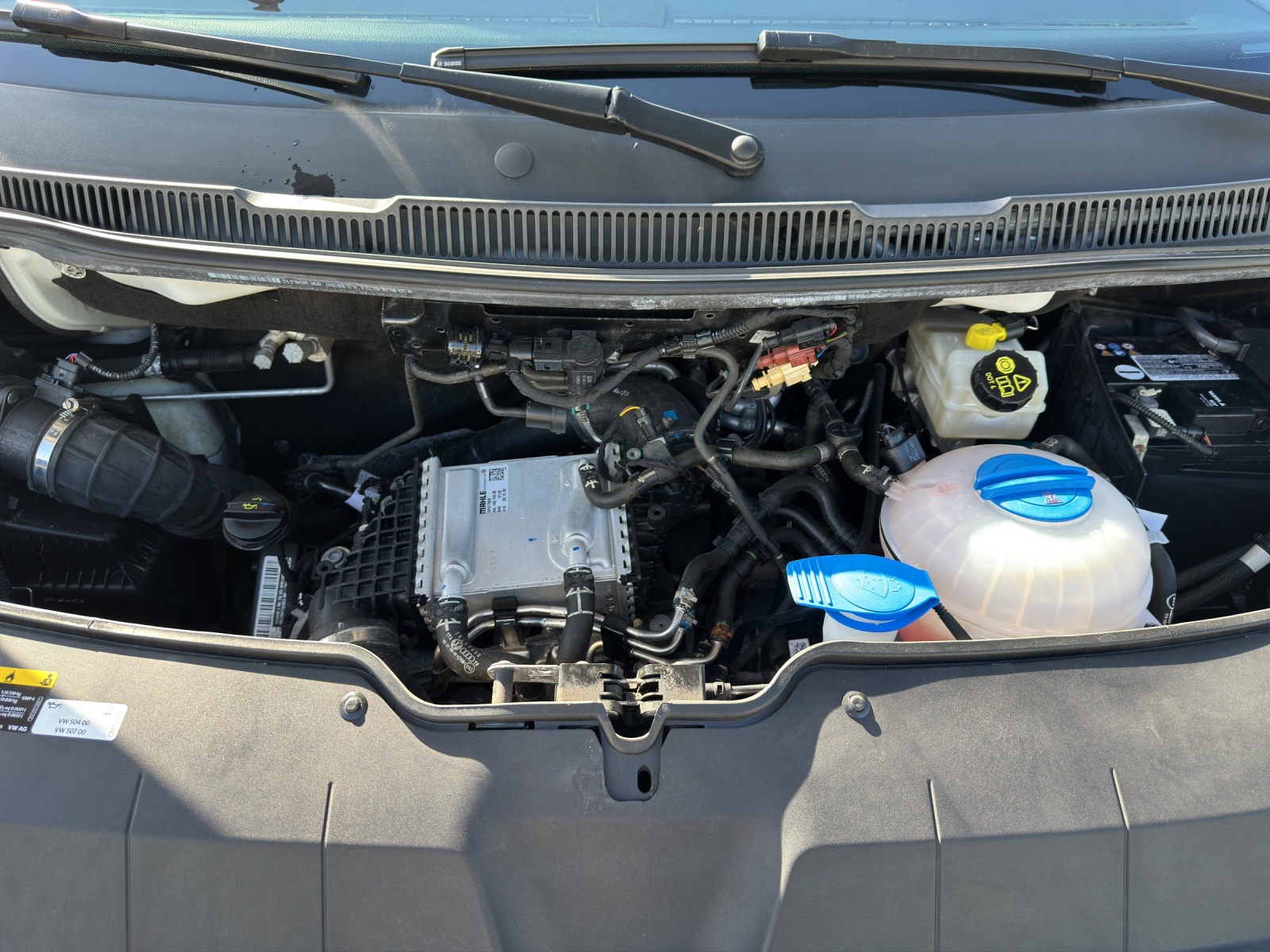 Fahrzeugabbildung Volkswagen T6 Transporter T6.1 TDI Kasten STH PDC DAB+ Klima