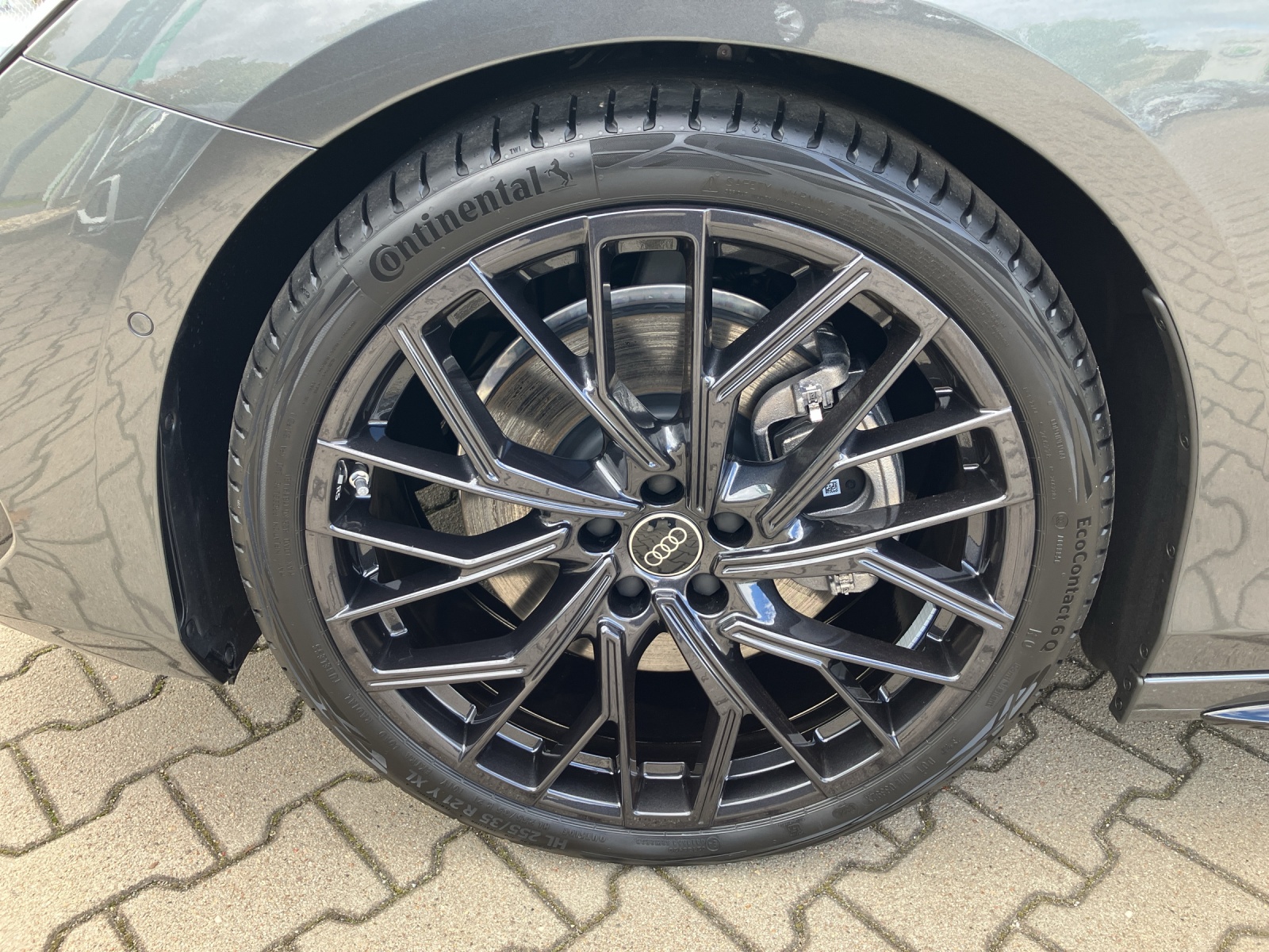 Fahrzeugabbildung Audi Audi A6 Avant 2.0 TDI quattro edition one , S tronic, Tech plus, S Sportfahrwerk