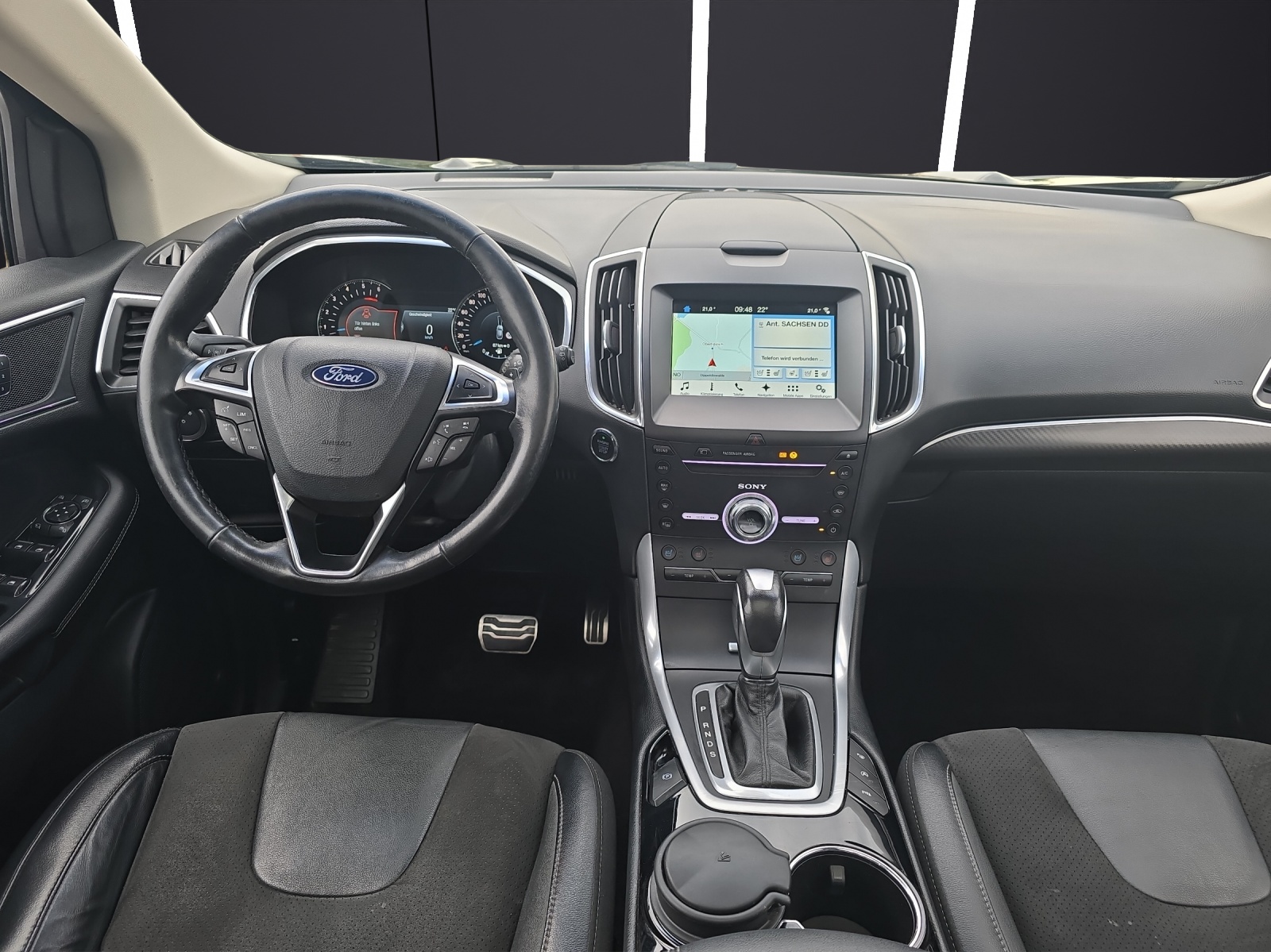 Fahrzeugabbildung Ford Edge ST-Line 4x4 2.0 DSG KAMERA LED KLIMA