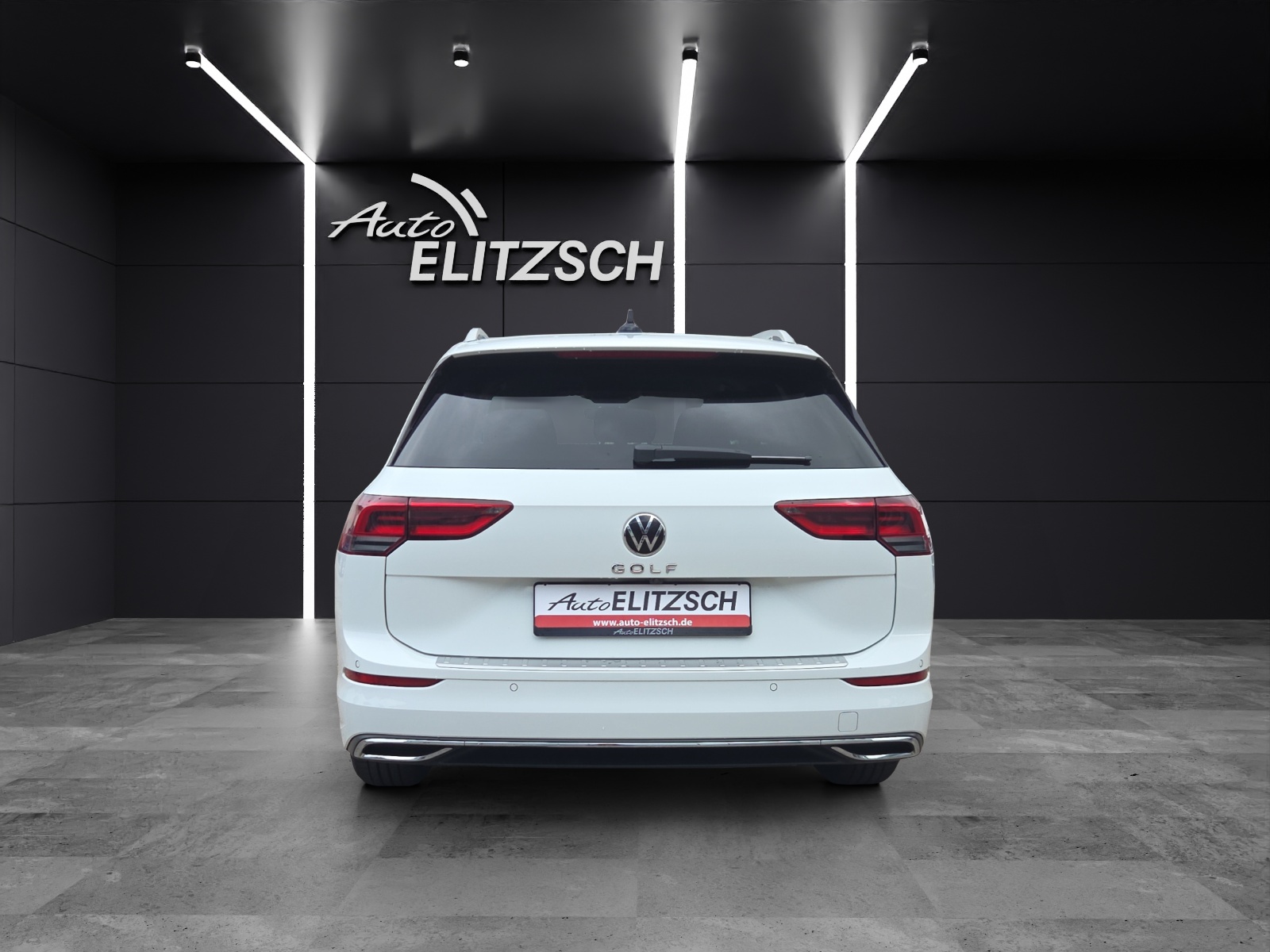 Fahrzeugabbildung Volkswagen Golf VIII Variant TDI Active DSG LED Navi AID ACC RFK SH