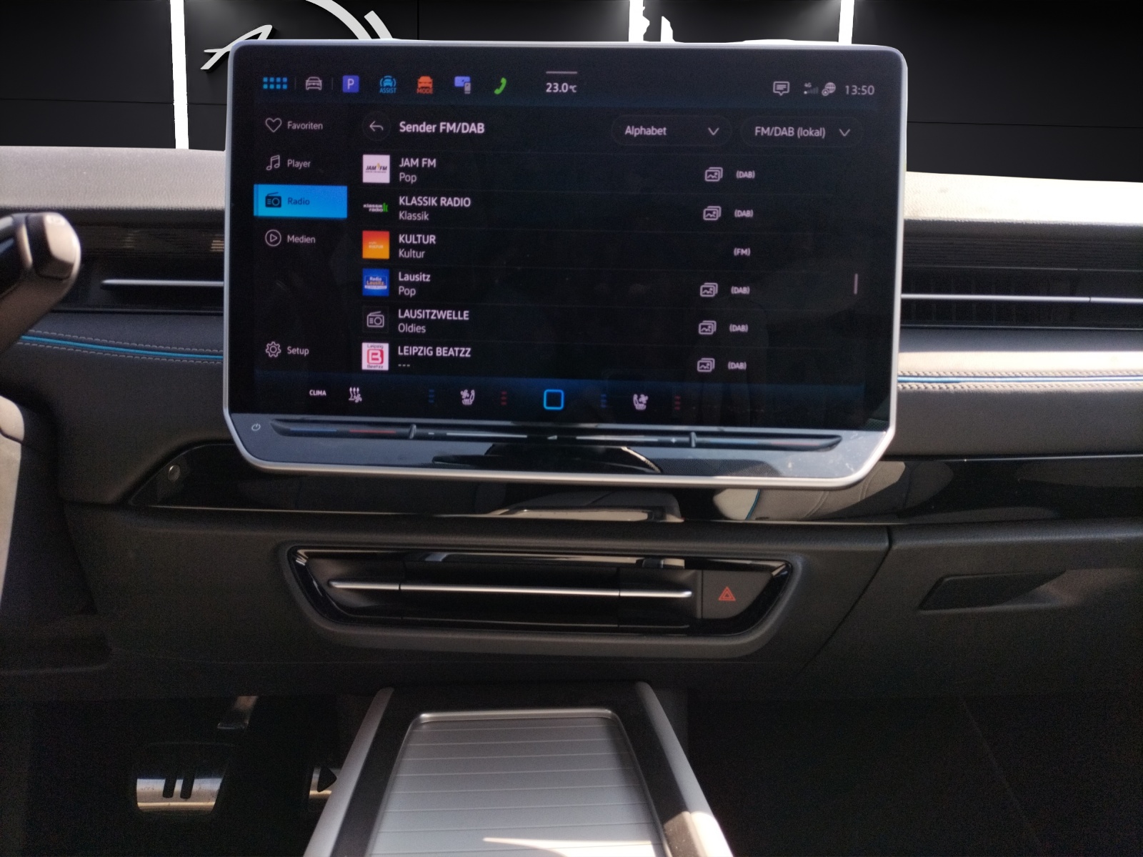 Fahrzeugabbildung Volkswagen ID.7 Pro Matrix Harmann Navi SHZ AID ACC 360° Massage 20