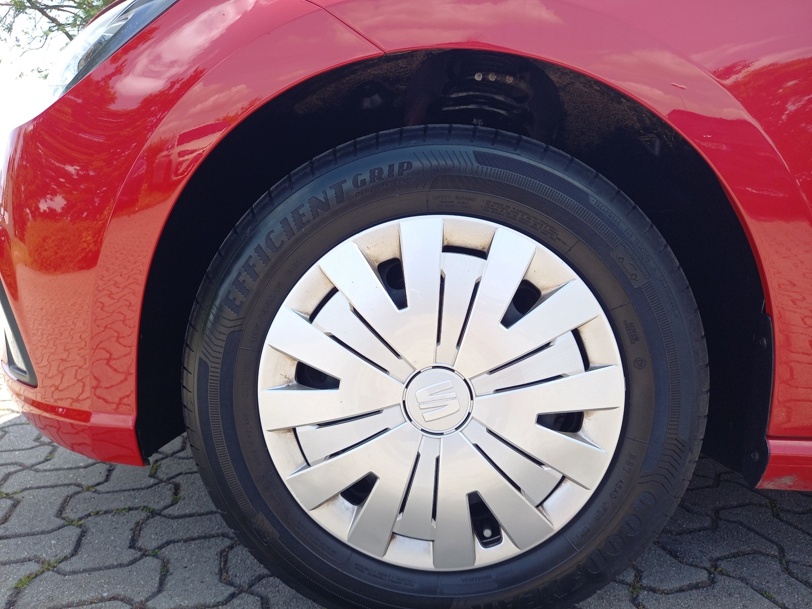 Fahrzeugabbildung SEAT Ibiza Reference 1.0 MPI