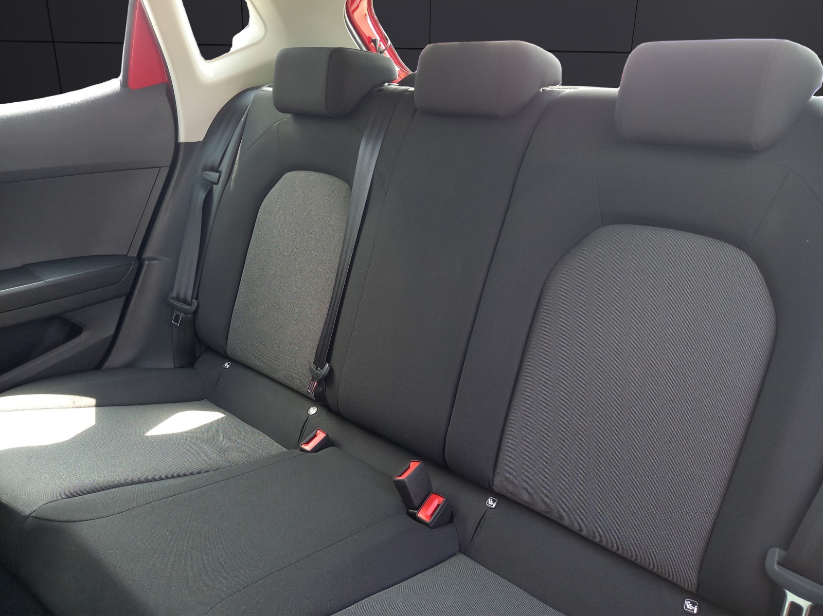 Fahrzeugabbildung SEAT Ibiza Reference 1.0 MPI