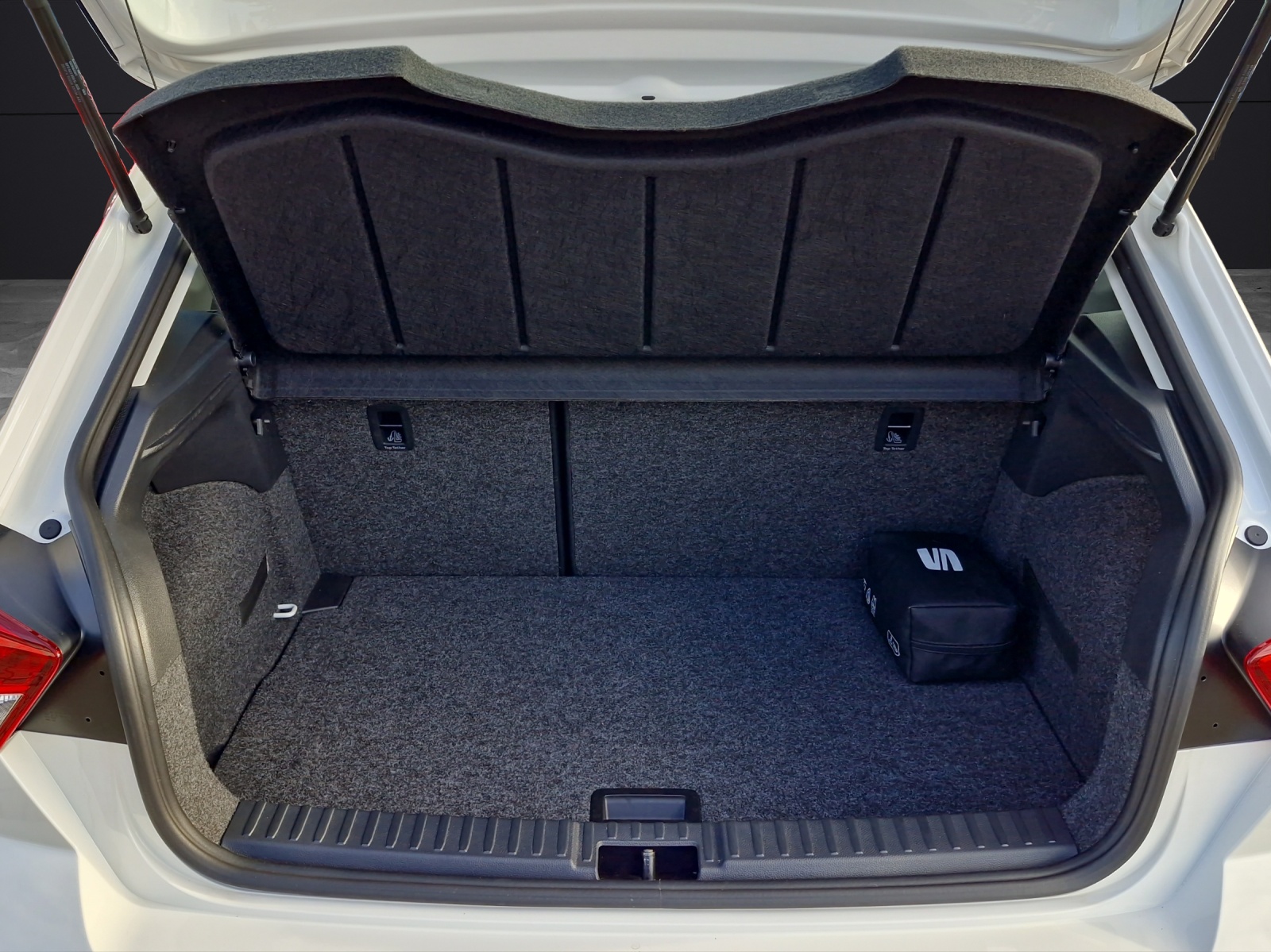 Fahrzeugabbildung SEAT Ibiza Style Edition 1.0 TSI ACC LED APP Climatronic