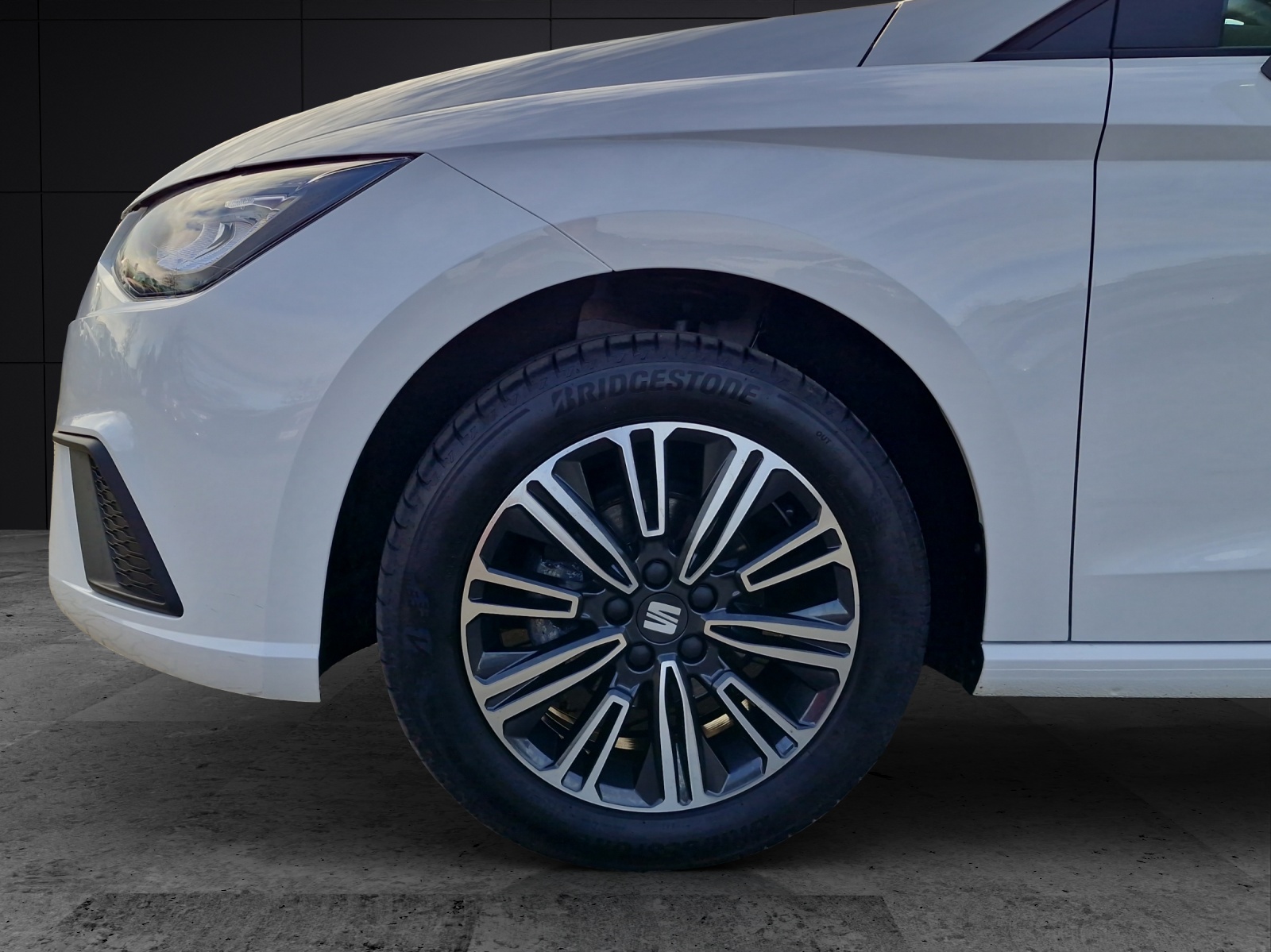 Fahrzeugabbildung SEAT Ibiza Style Edition 1.0 TSI ACC LED APP Climatronic