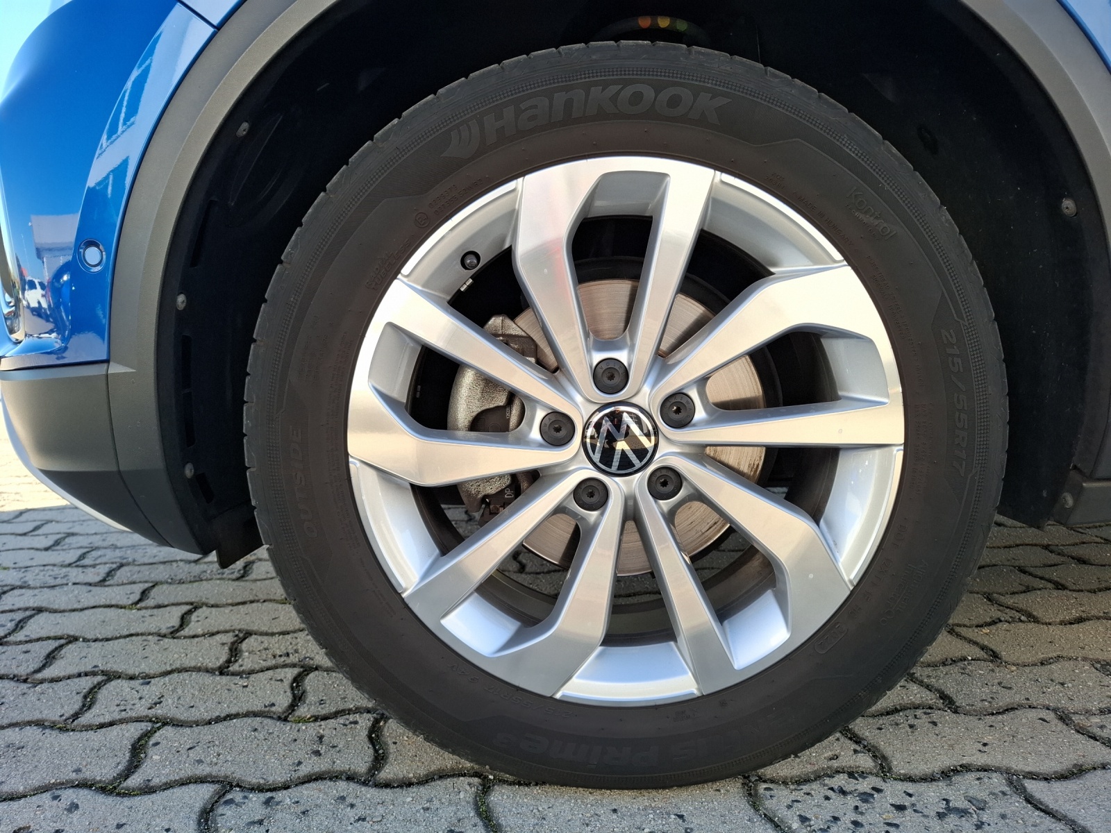 Fahrzeugabbildung Volkswagen T-Roc TSI Style LED AID ACC Park-Assist SH