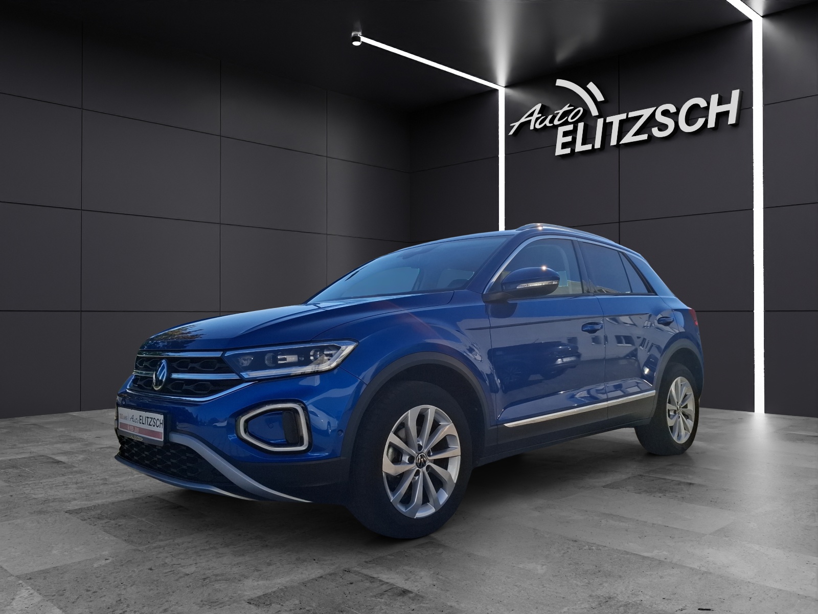Fahrzeugabbildung Volkswagen T-Roc TSI Style LED AID ACC Park-Assist SH