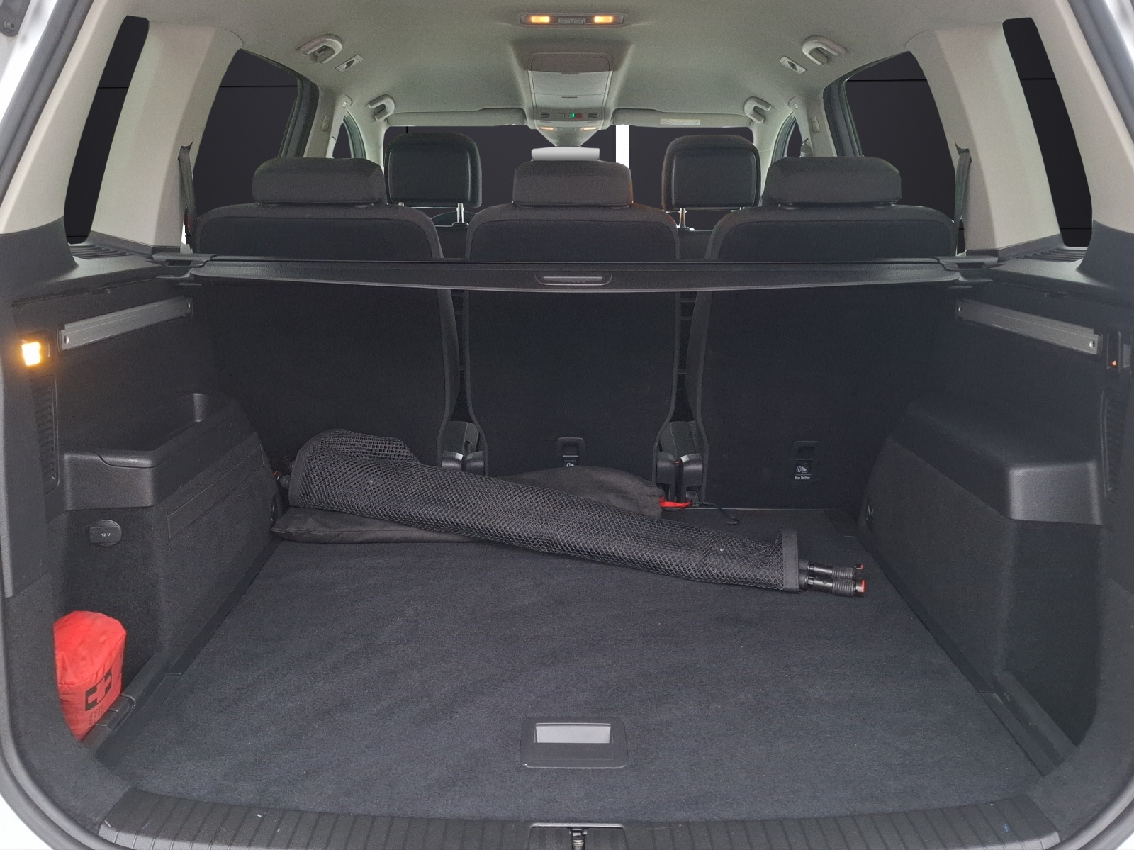 Fahrzeugabbildung Volkswagen Touran TSI Comfortline LED AHK Navi ACC RFK SH