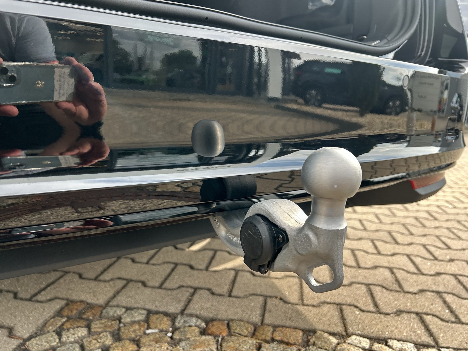 Fahrzeugabbildung SKODA Superb Combi 1.5 TSI iV Sportline MATRIX AHK DCC