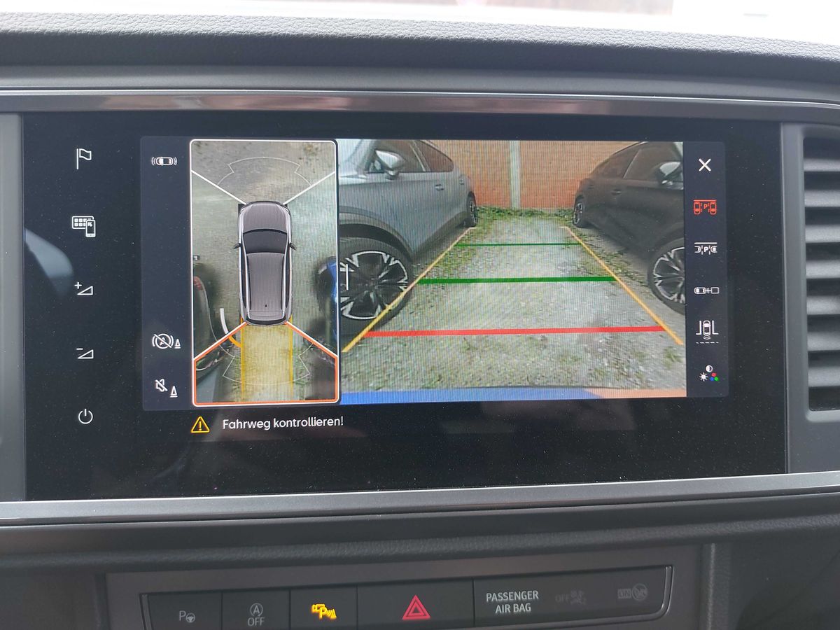 Fahrzeugabbildung CUPRA Ateca VZ 4Drive DSG LED Navi AID GRA RFK SHZ 19