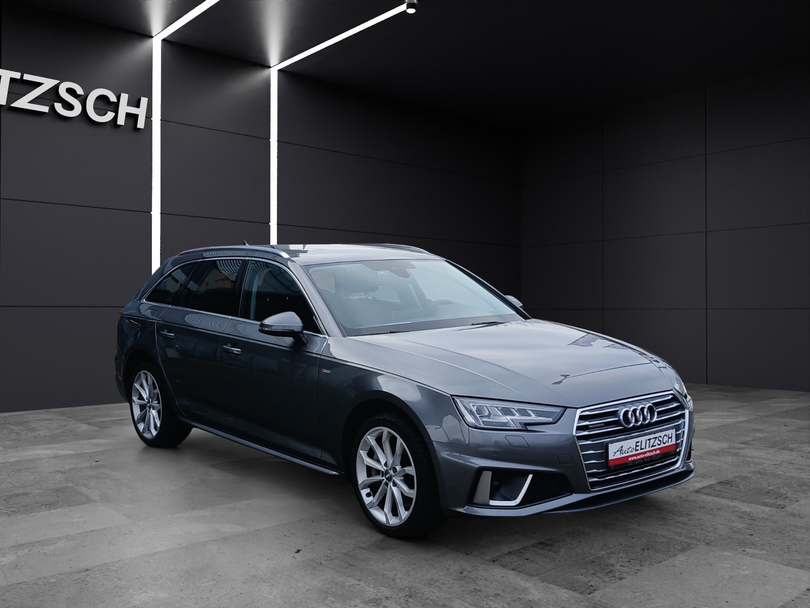 Fahrzeugabbildung Audi A4 Avant 45 TDI sport quattro S-Line Matrix Navi AVC ACC SH 18