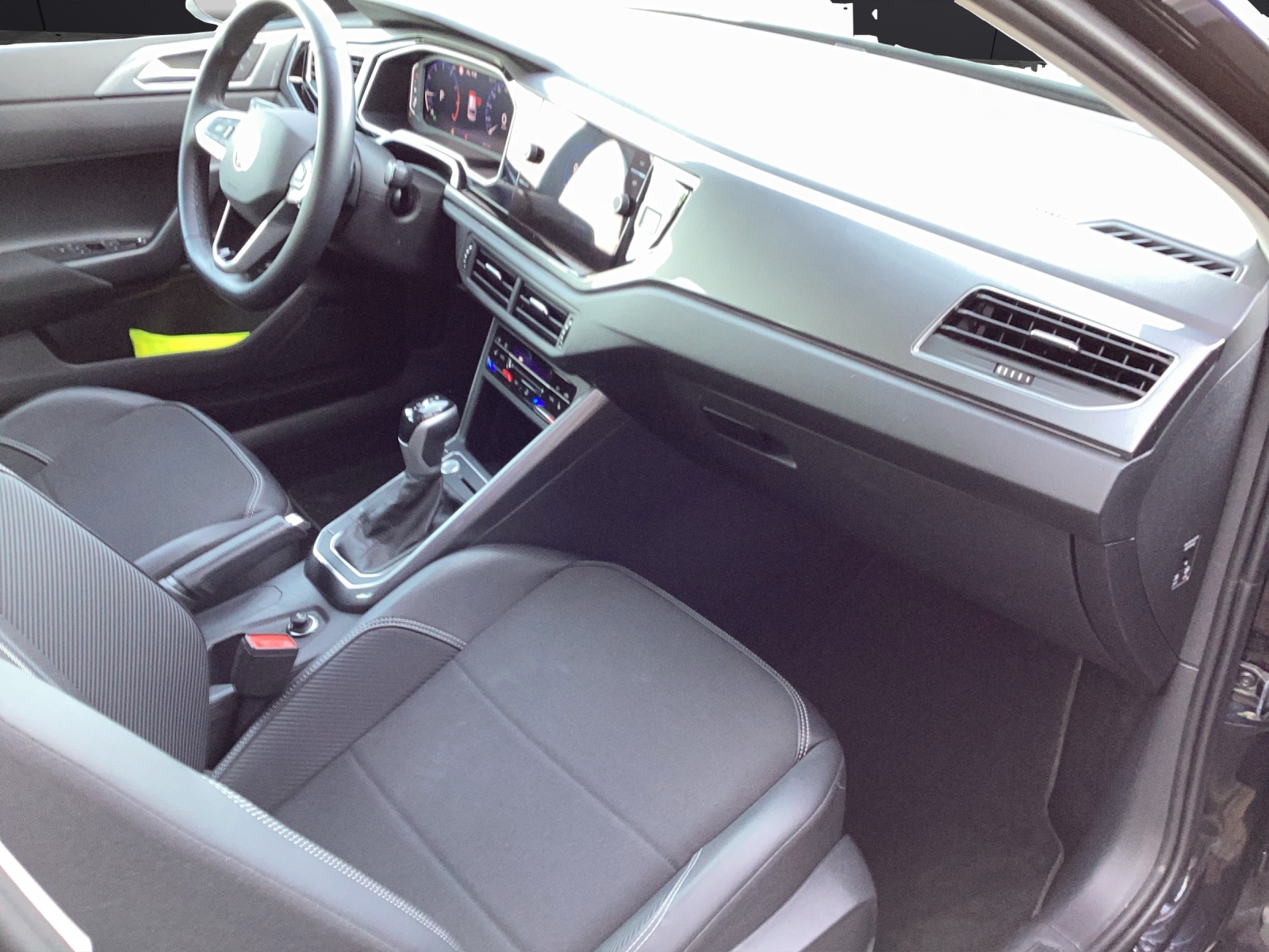 Fahrzeugabbildung Volkswagen Taigo TSI Style DSG Matrix AHK Navi AID ACC RFK SH