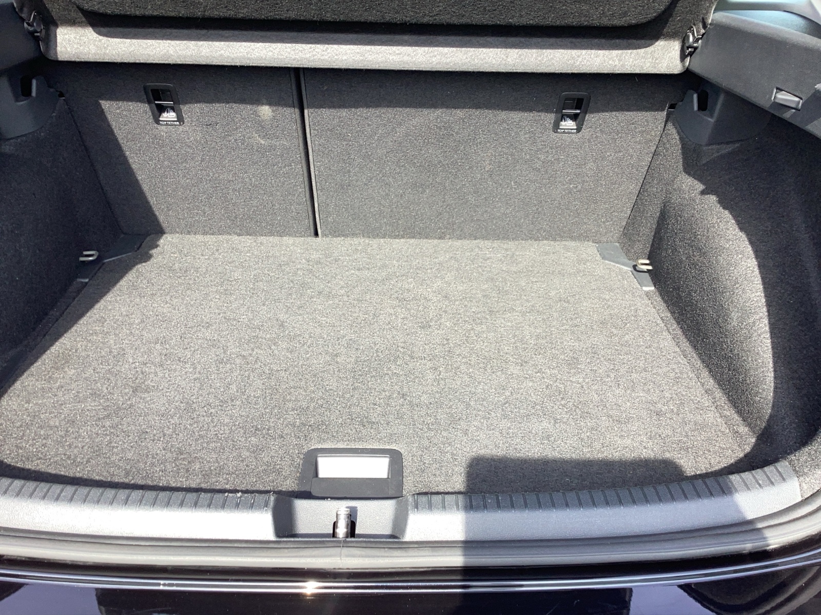 Fahrzeugabbildung Volkswagen Taigo TSI Style DSG Matrix AHK Navi AID ACC RFK SH