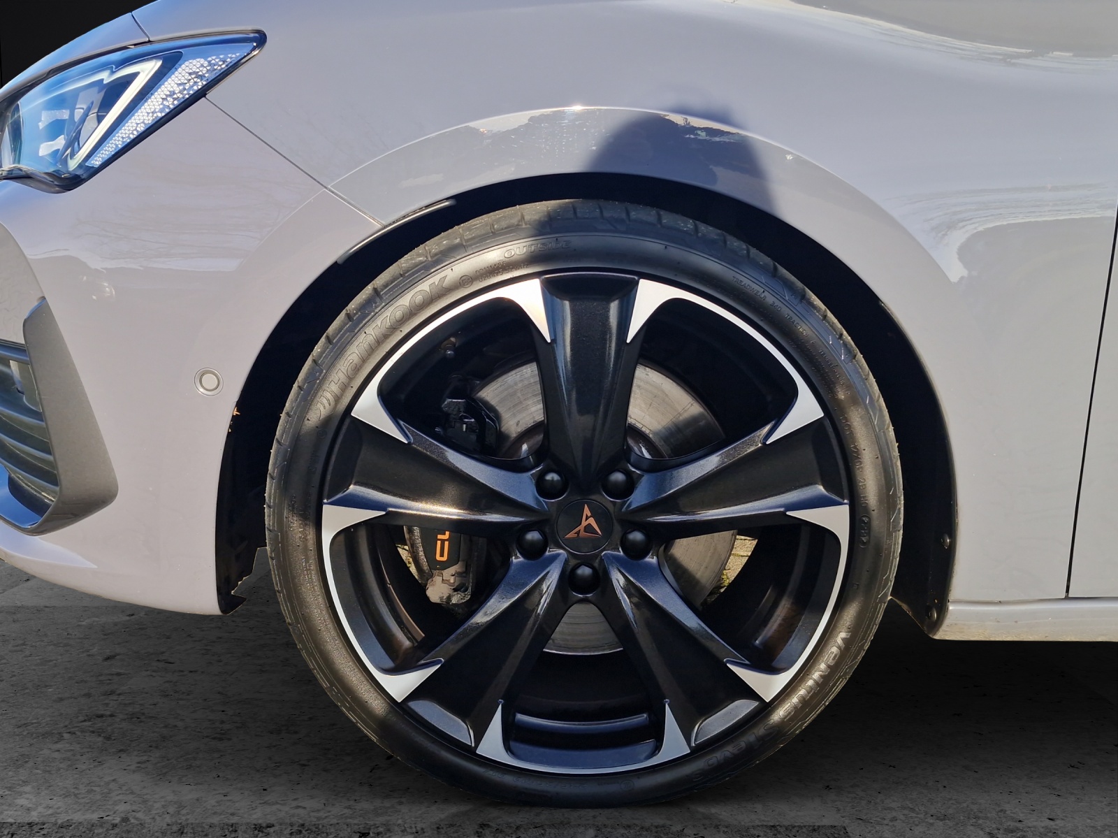 Fahrzeugabbildung CUPRA Leon VZ 2,0 TSI DSG ACC KAMERA NAVI LED