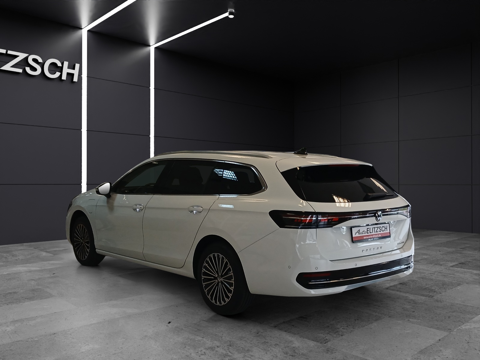 Fahrzeugabbildung Volkswagen Passat Elegance eHybrid AHZV DCC Business-Premium