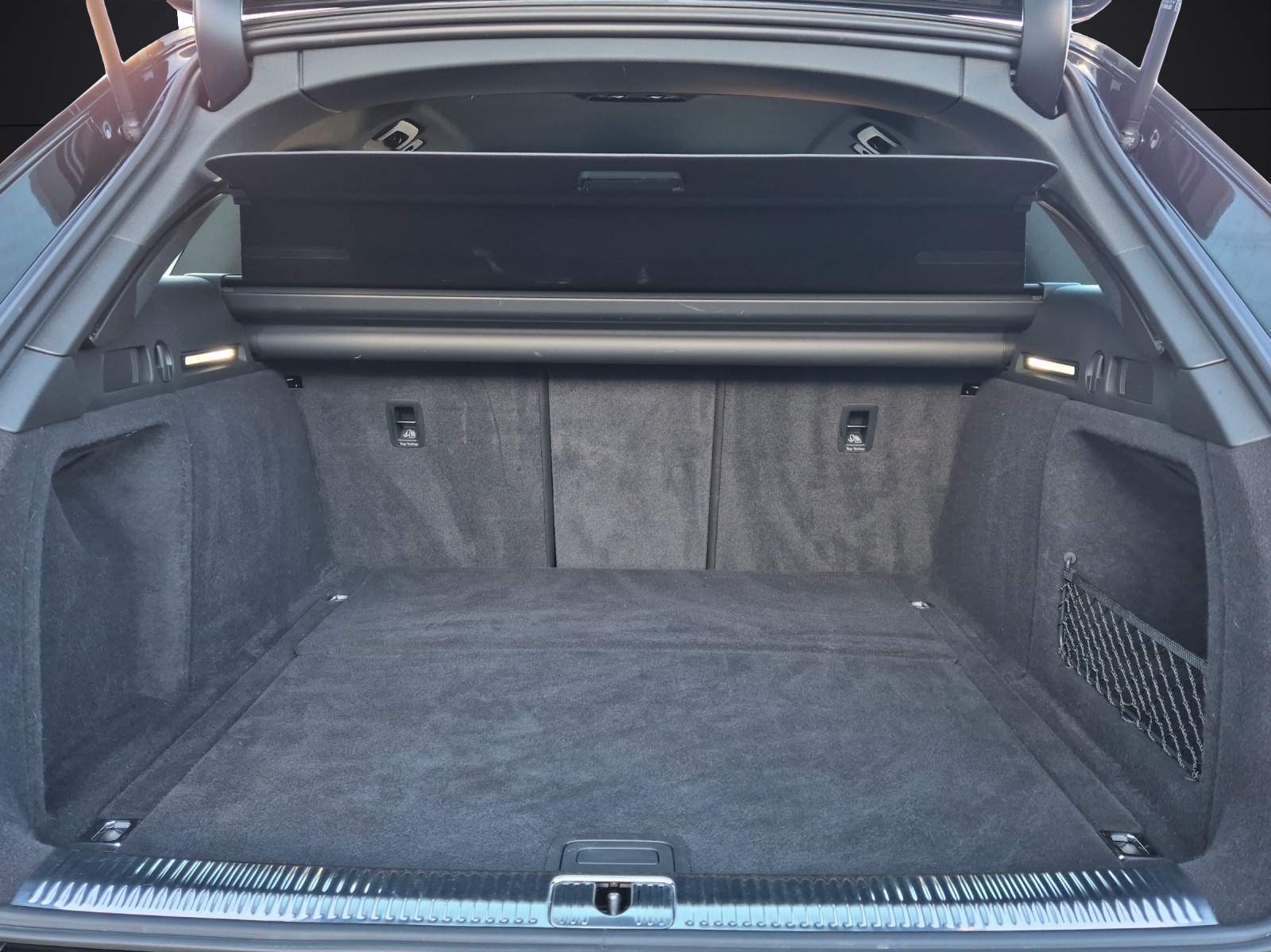 Fahrzeugabbildung Audi A4 Avant 35 TFSI S-line S-tronic LED Navi ACC RFK Leder SH