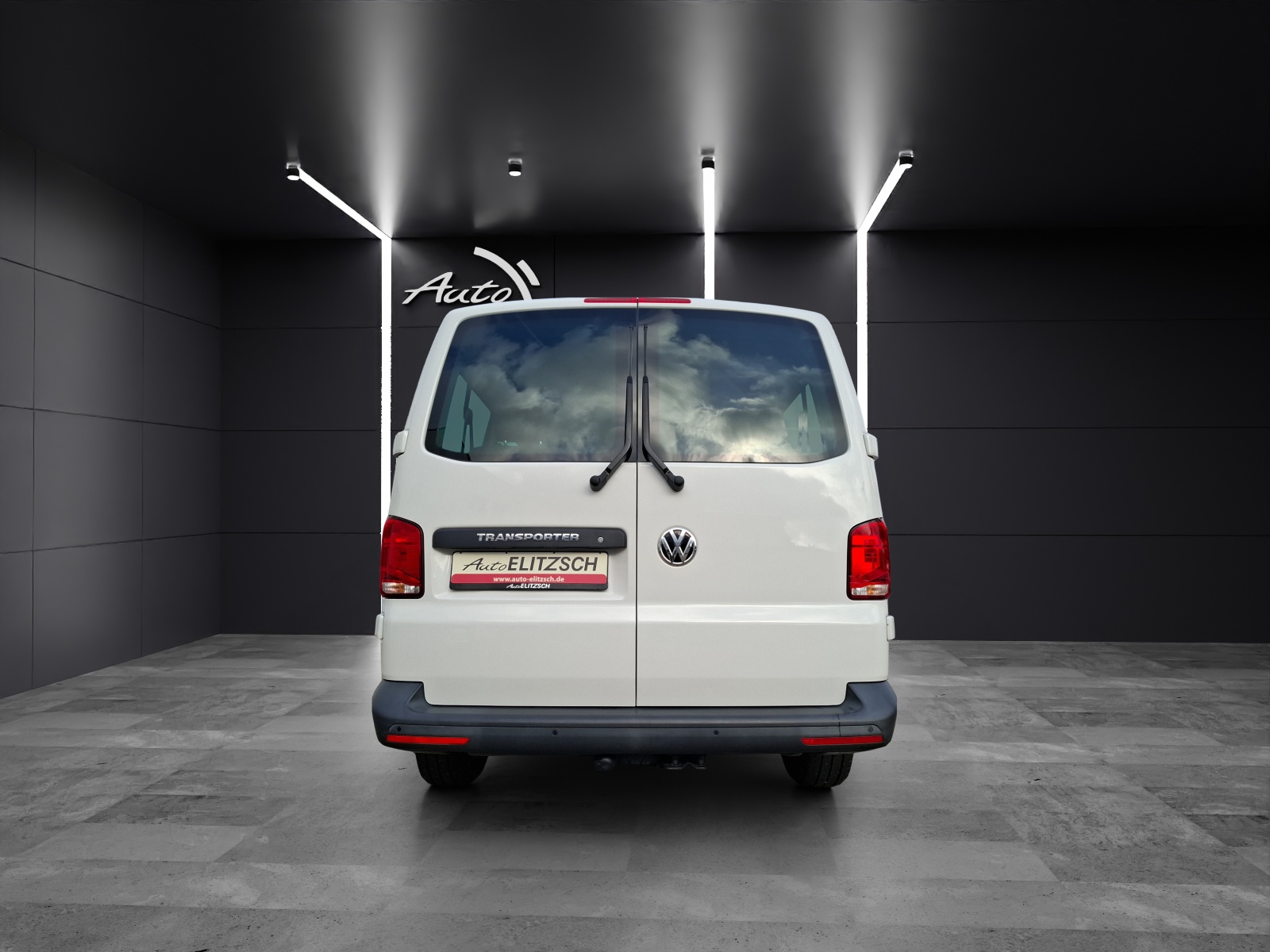 Fahrzeugabbildung Volkswagen T6 Kombi T6.1 TDI DSG STH LED Navi GRA PDC SH