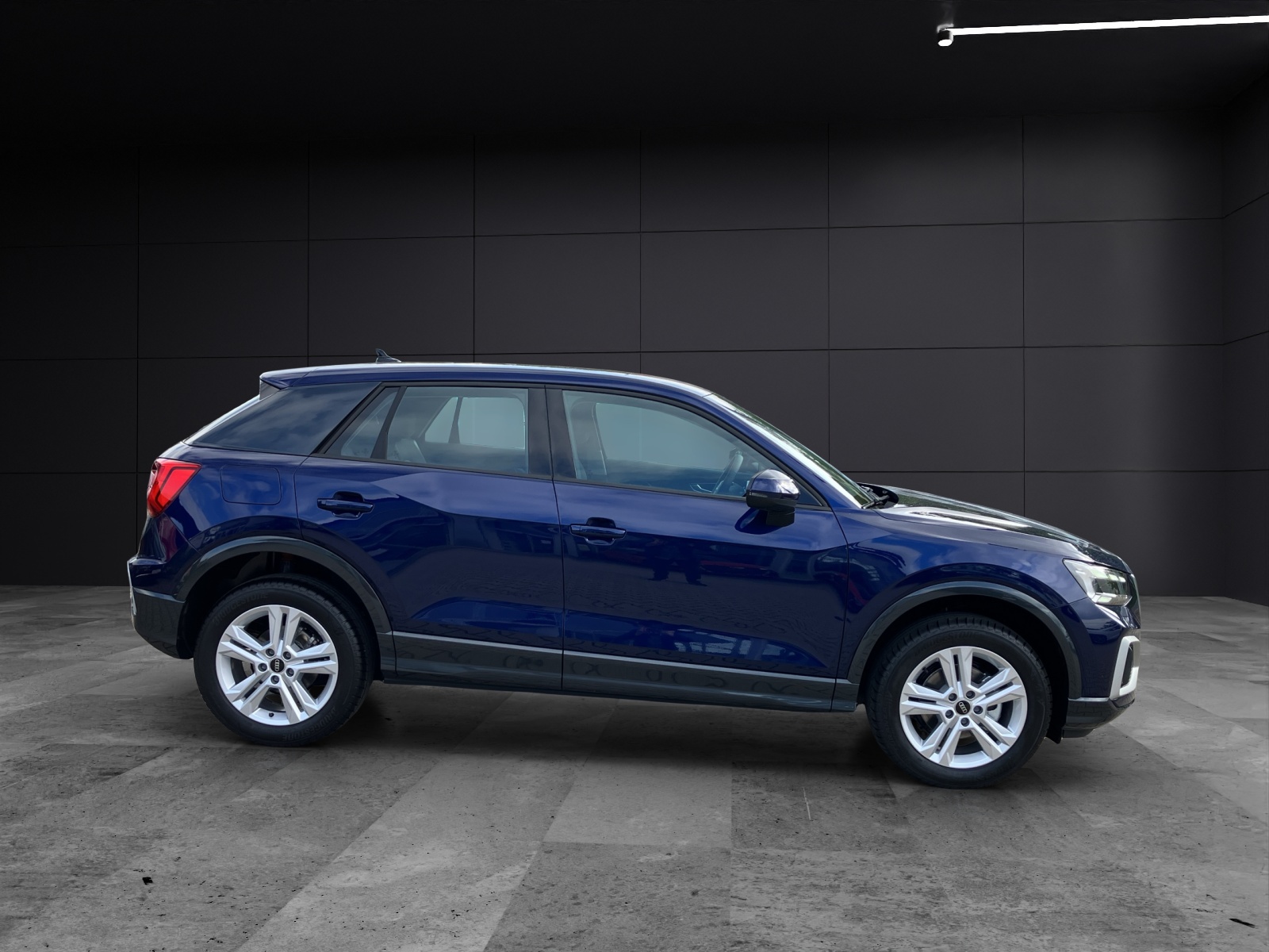 Fahrzeugabbildung Audi Q2 35 TFSI advanced LED,NAVI,DAB