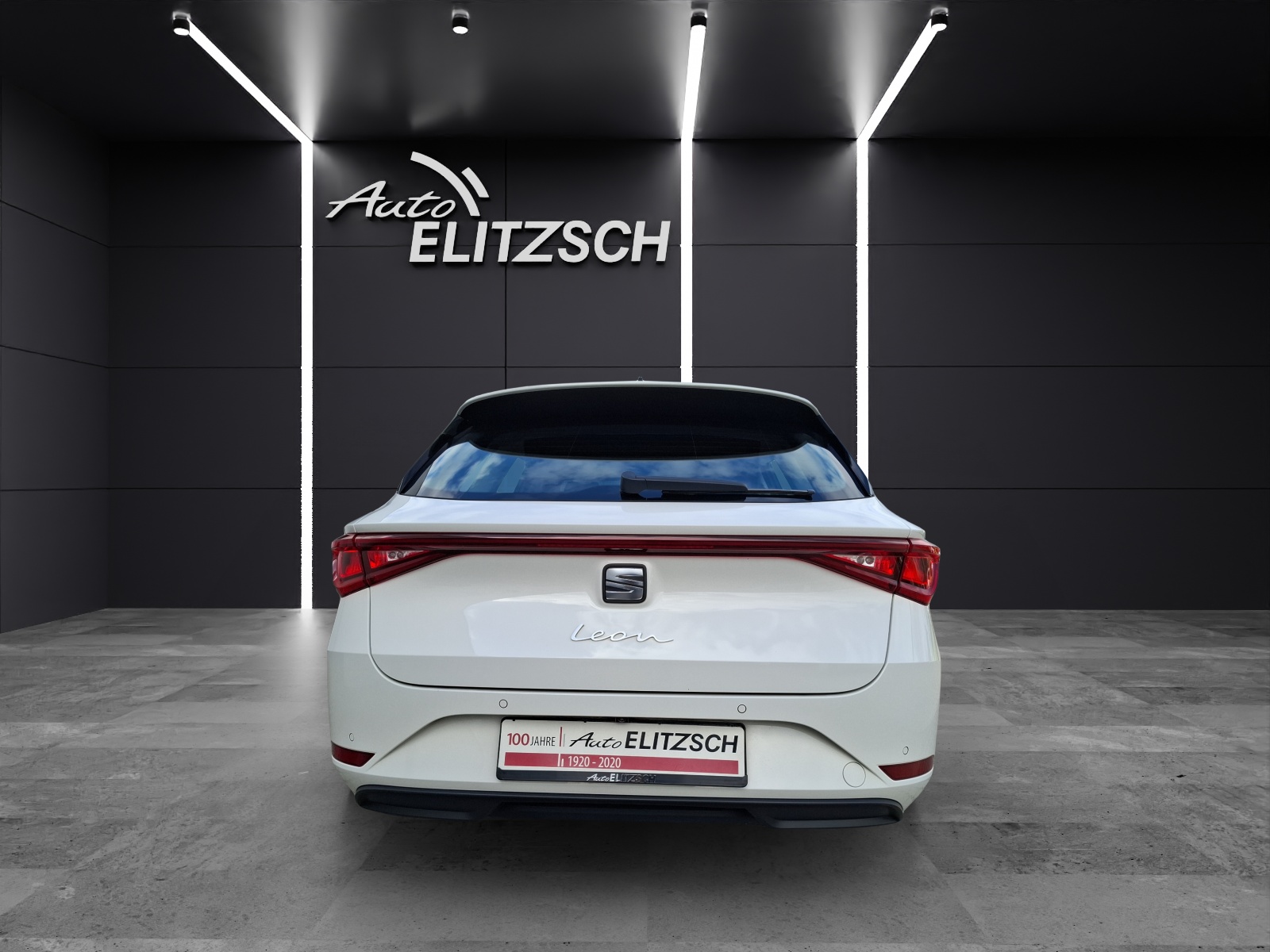 Fahrzeugabbildung SEAT Leon ST TDI Style DSG LED Navi AID ACC RFK SH