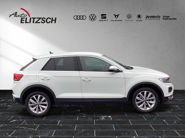 Fahrzeugabbildung Volkswagen T-Roc TSI Style LED Navi AHK ACC RFK SH