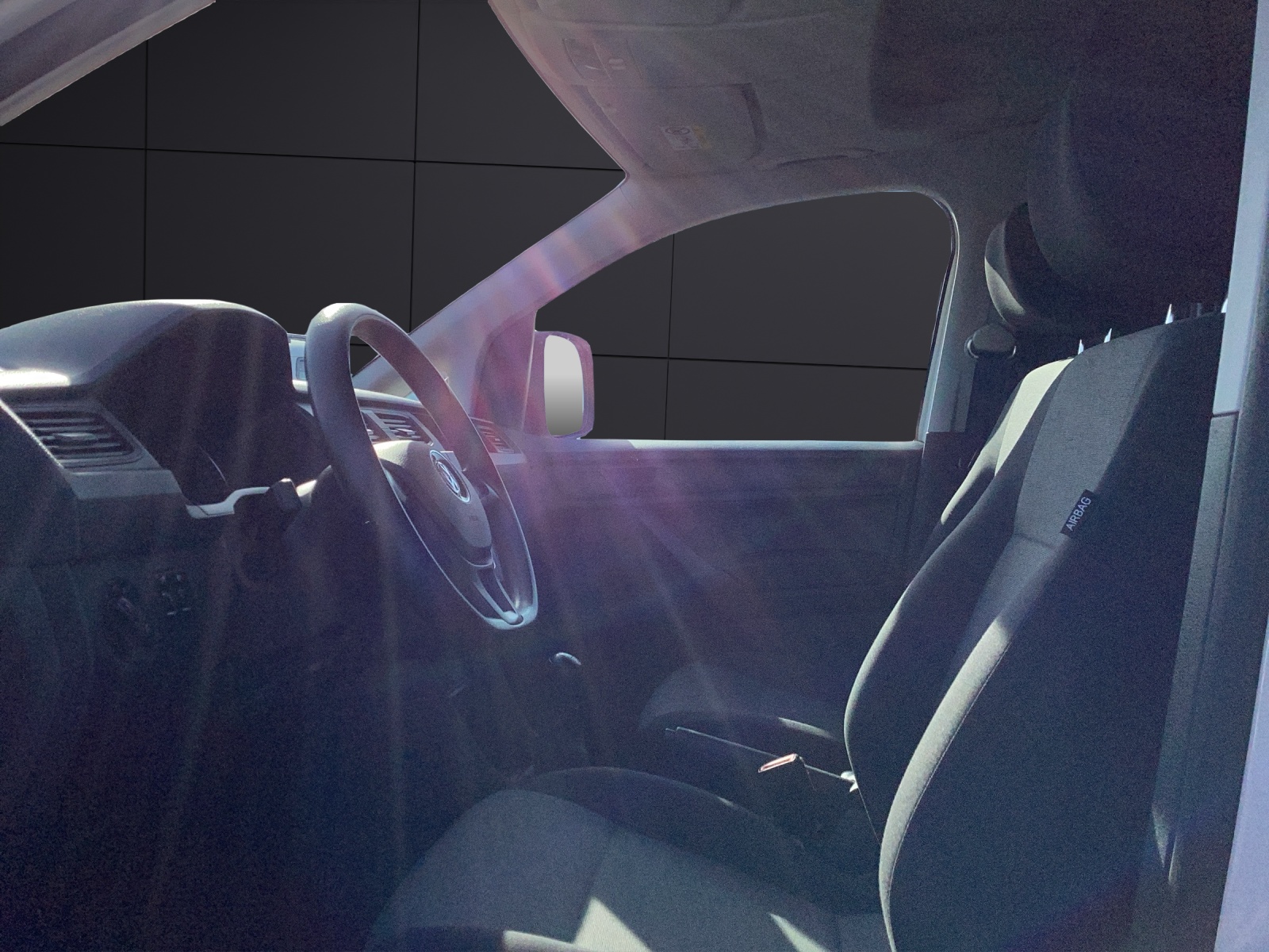 Fahrzeugabbildung Volkswagen Caddy Kasten Maxi TDI EcoProfi AHK Klima SH