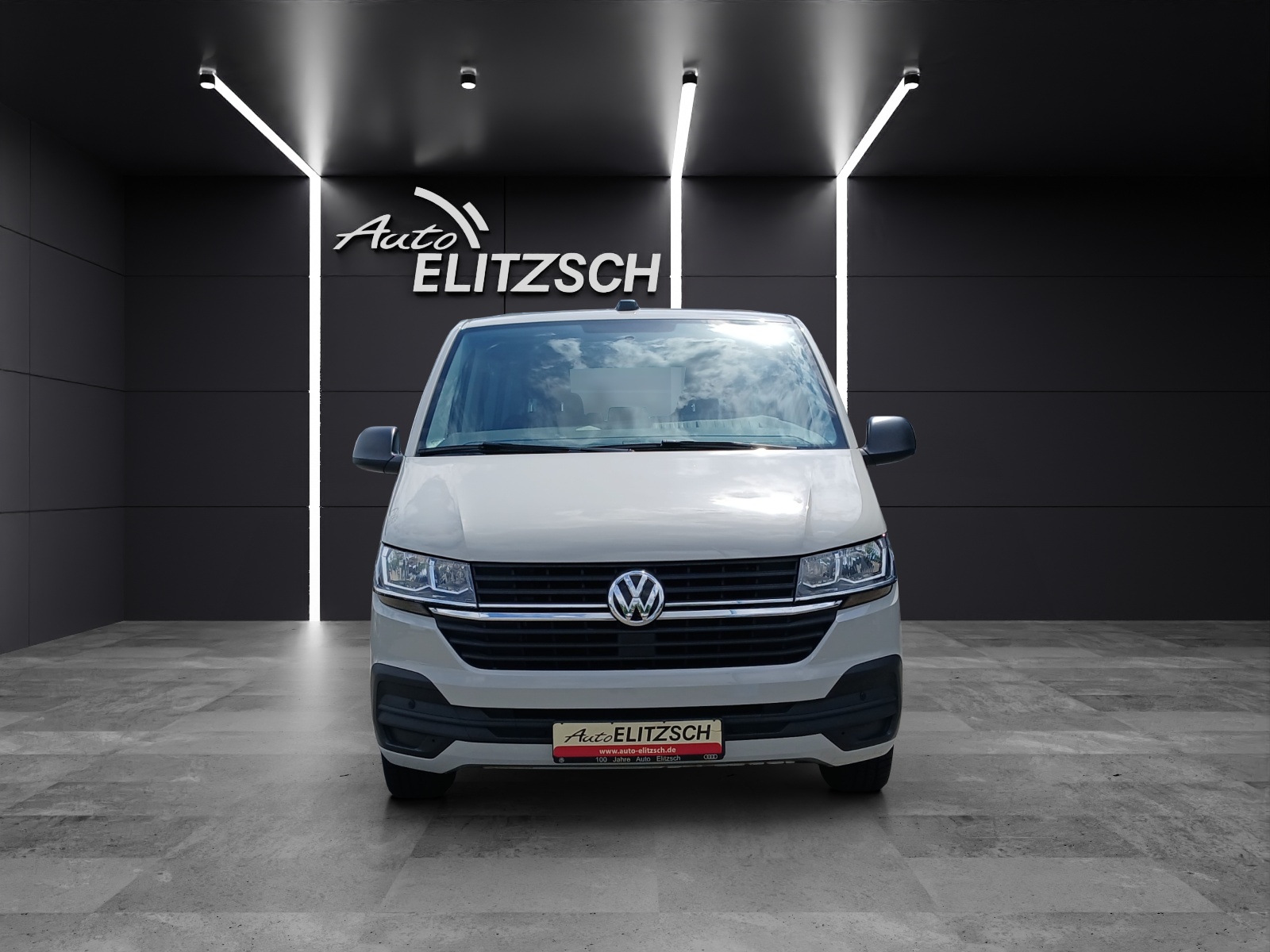 Fahrzeugabbildung Volkswagen T6 Multivan T6.1 TDI Family DSG CarPlay PDC SH
