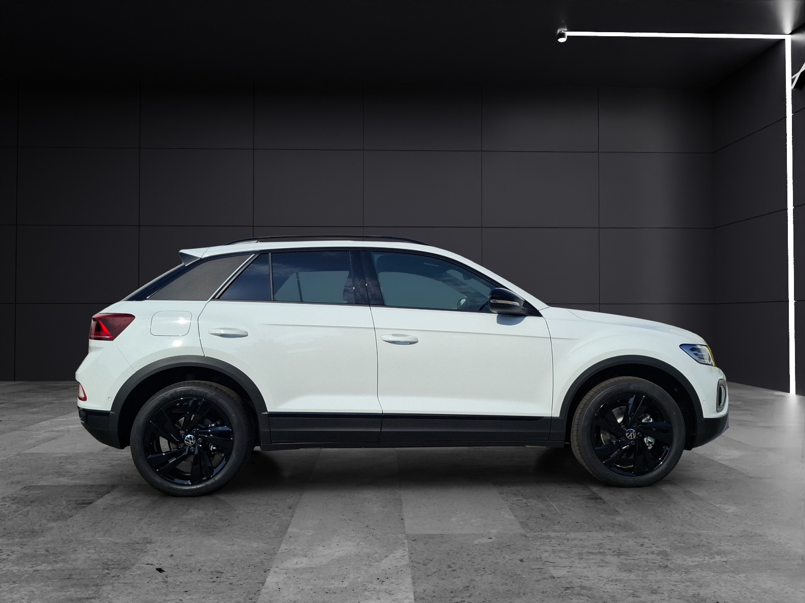 Fahrzeugabbildung Volkswagen T-Roc 2.0l TDI DSG Style 4Motion AHZV, IQ.LIGHT