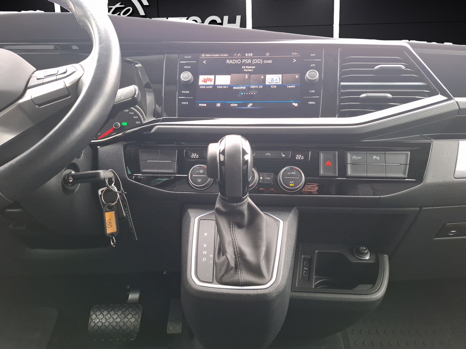 Fahrzeugabbildung Volkswagen T6 Multivan T6.1 TDI Generation Six DSG LED Navi STHZ ACC AHK