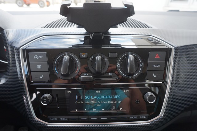 Fahrzeugabbildung Volkswagen up! 1.0 Basis Klima DAB SH