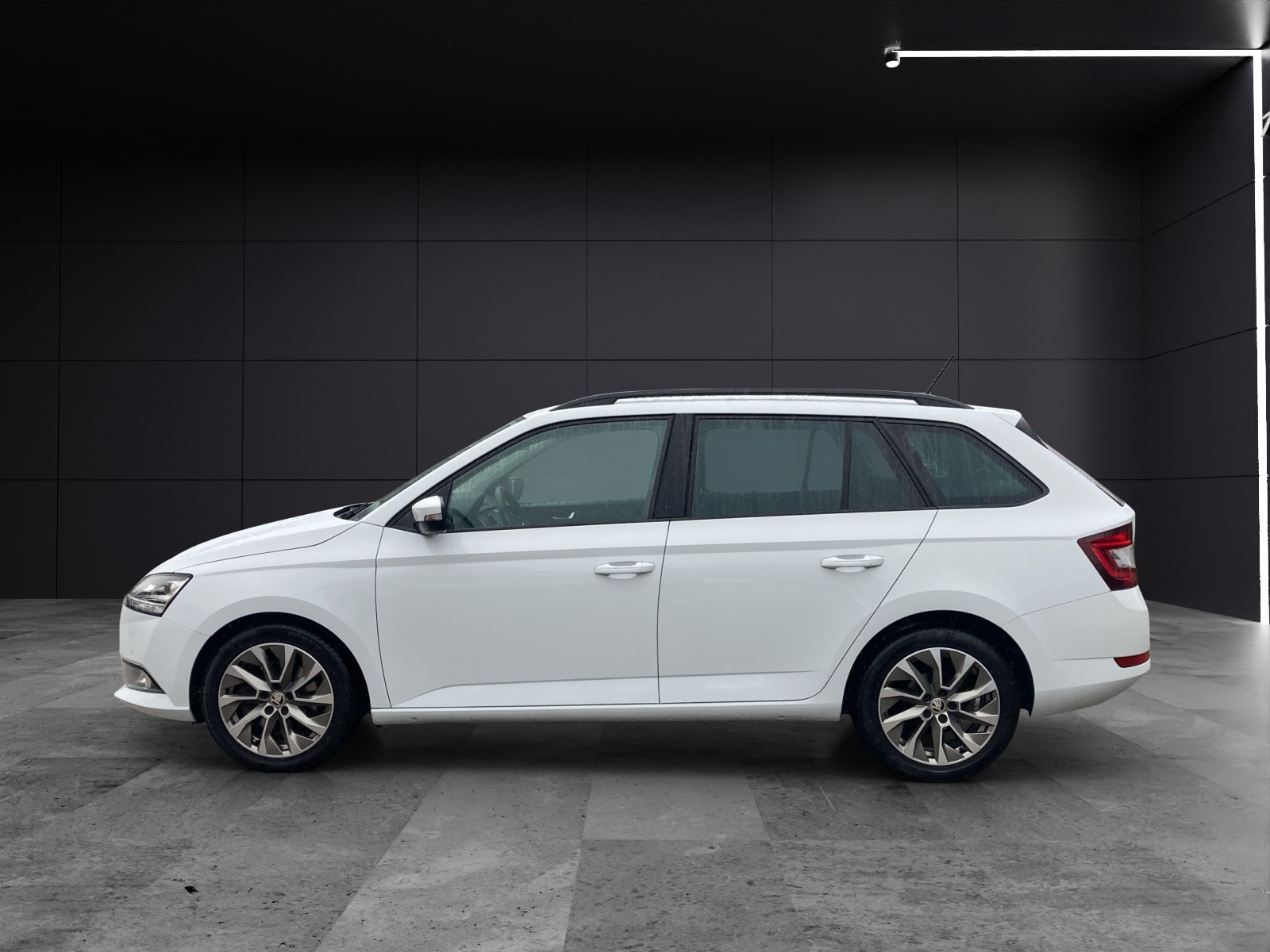 Fahrzeugabbildung SKODA Fabia Combi TSI Best-of DSG Navi Climatronic GRA PDC SH LM