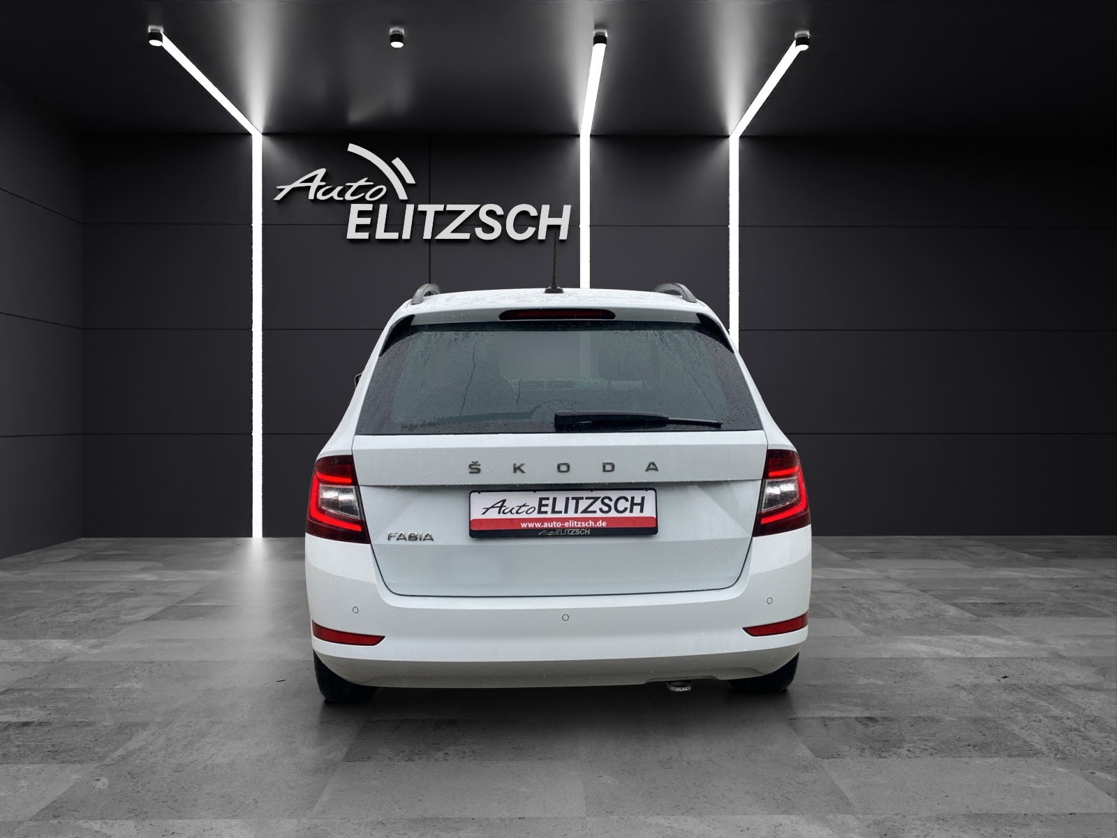 Fahrzeugabbildung SKODA Fabia Combi TSI Best-of DSG Navi Climatronic GRA PDC SH LM