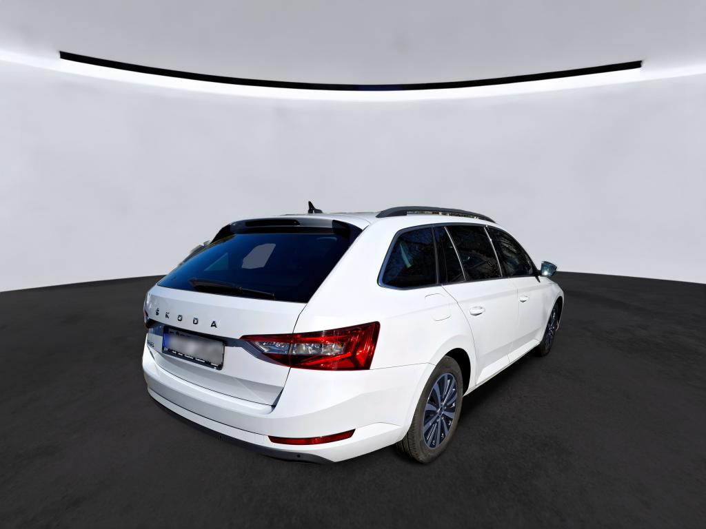 Fahrzeugabbildung SKODA Superb Combi TDI Ambition DSG LED AHK Navi VC ACC SH