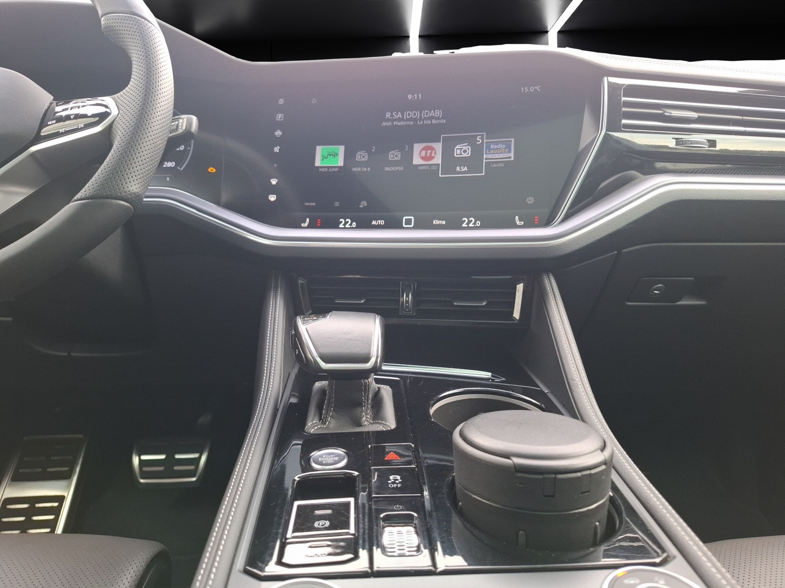 Fahrzeugabbildung Volkswagen Touareg R-Line TDI 4M IQ.Light ACC AHK STH PANO LUFT SH LRHzg 360° AppConnect Ambiente