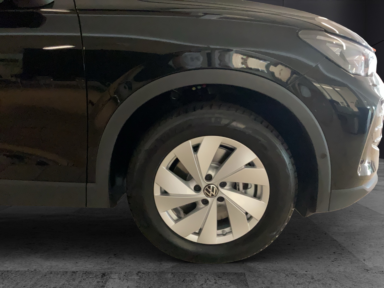 Fahrzeugabbildung Volkswagen Tiguan Elegance TDI LED NAVI DAB ACC