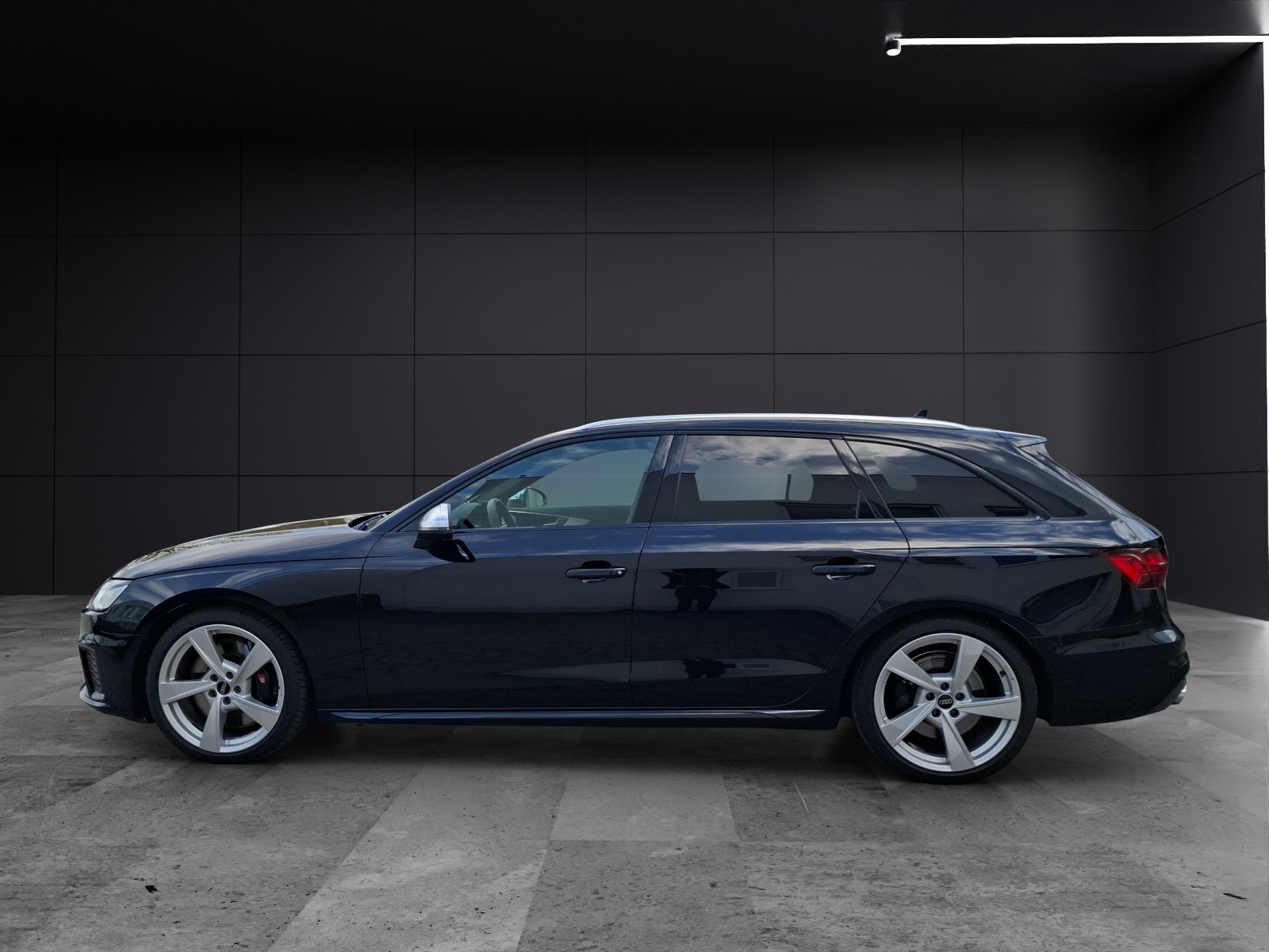 Fahrzeugabbildung Audi S4 Avant TDI quattro Matrix AHK Navi AVC Pano B&O ACC RFK SH 19